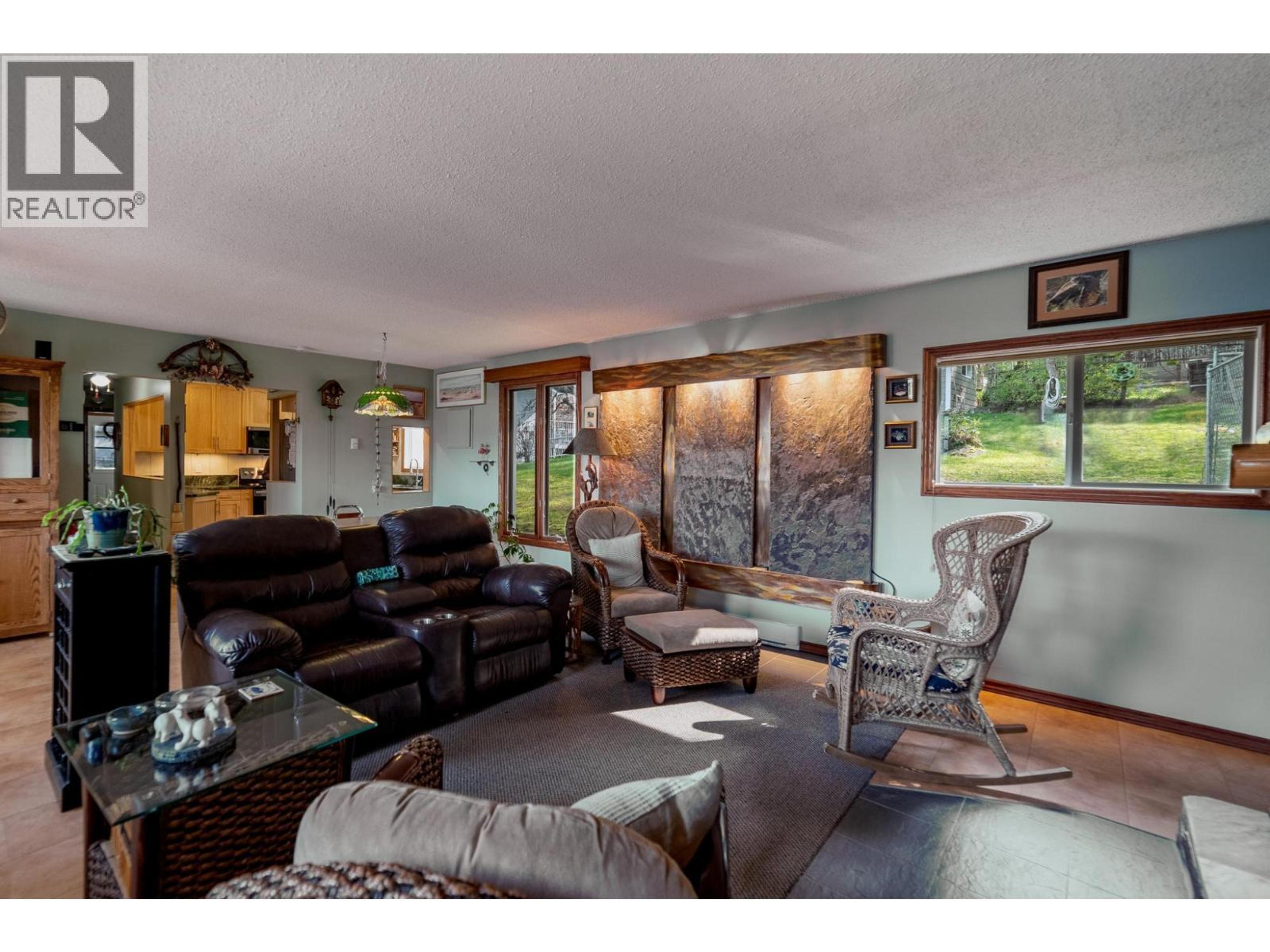 11110 3A HIGHWAY - 9