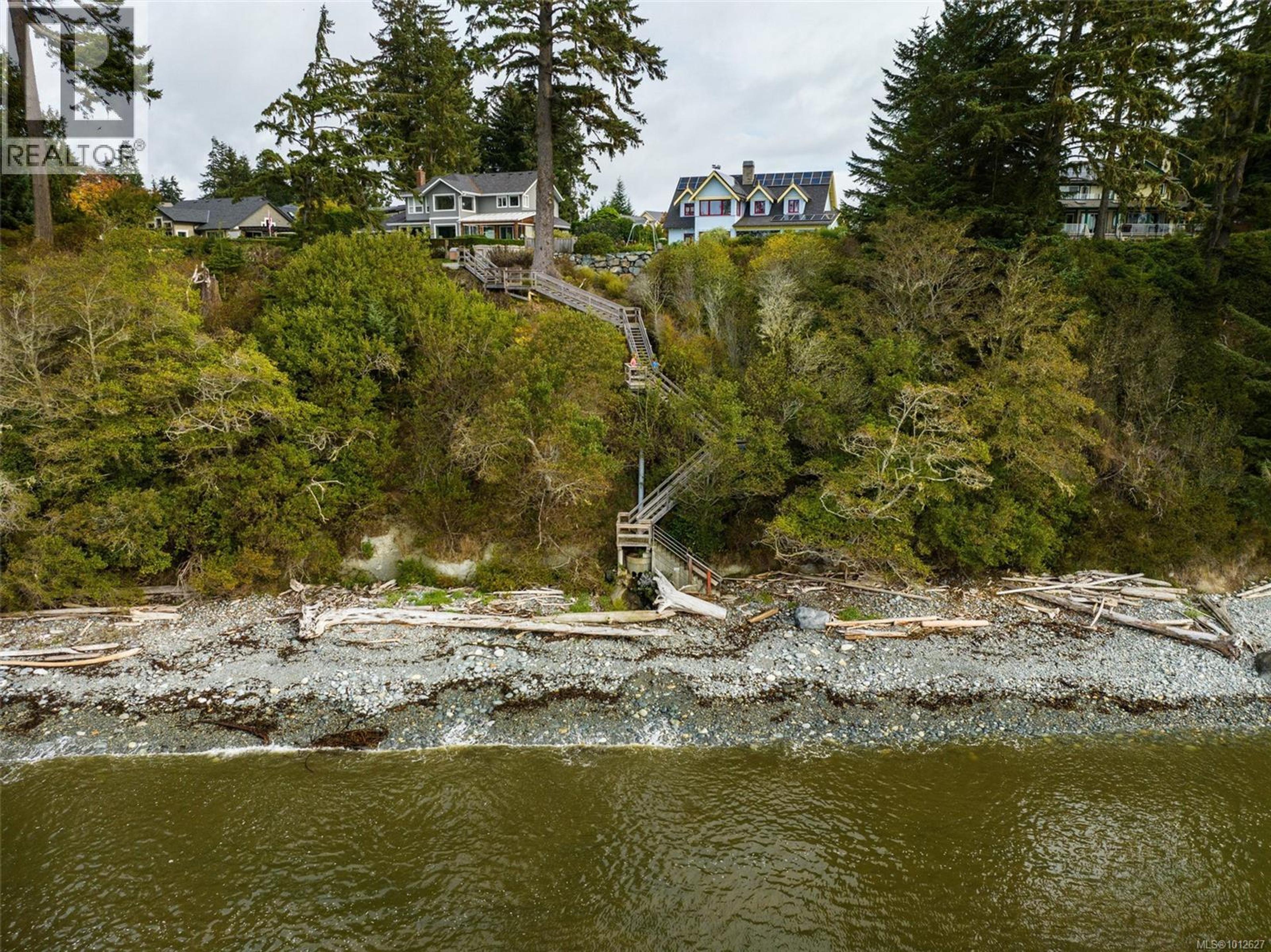 7209 Austins Pl, Sooke - Exteriors - Full Complex View - Photo 11