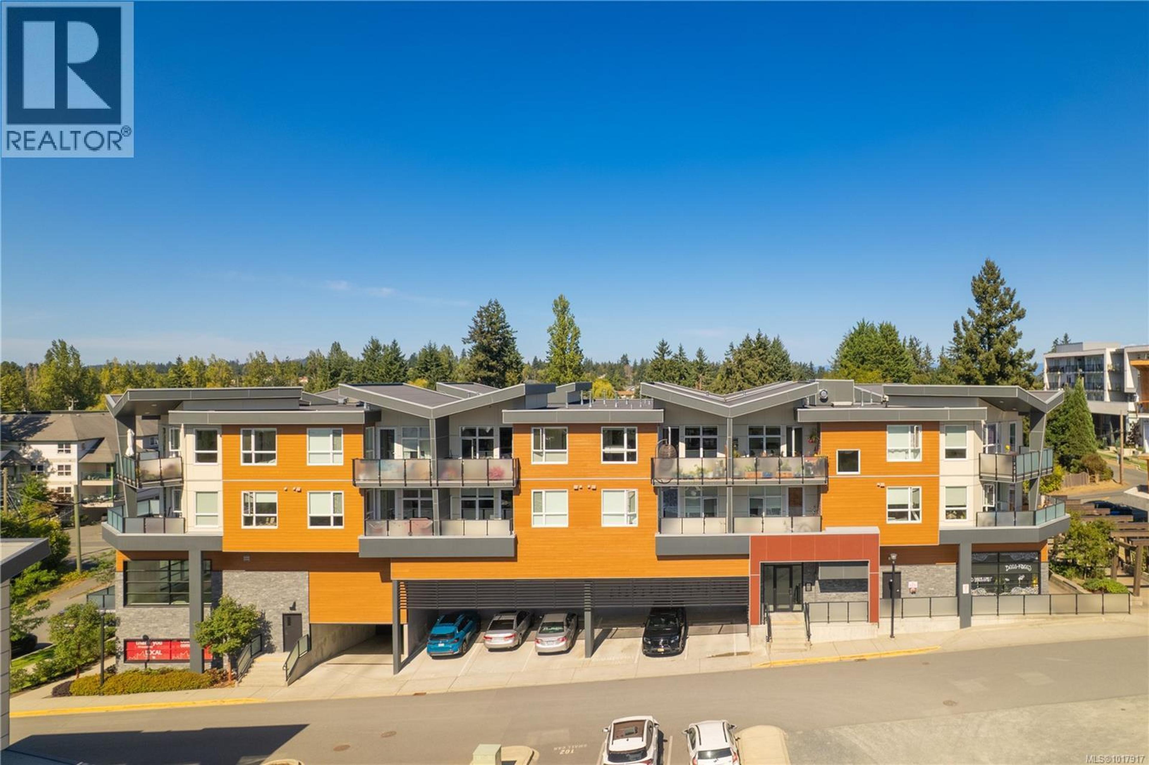 525 Third St, Nanaimo - Exteriors - Full Complex View, Drone/Aerial View - Photo 3