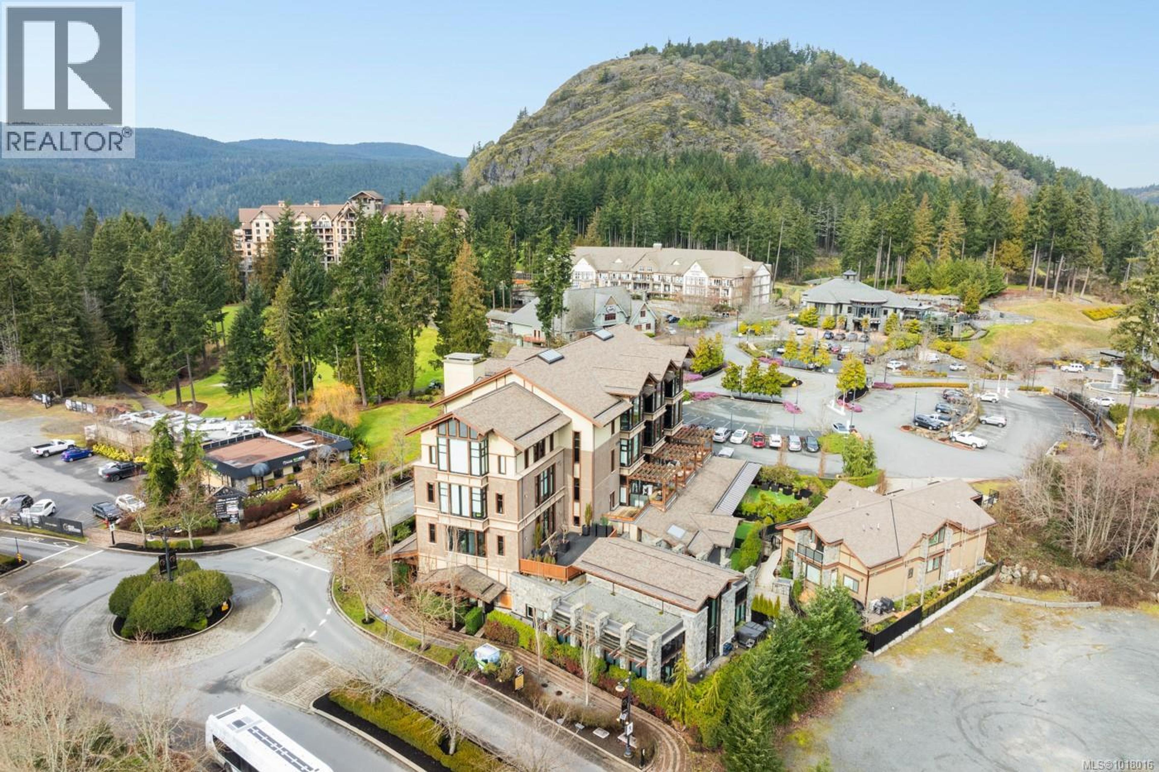 2049 Country Club Way, Langford - Exteriors - Full Complex View, Drone/Aerial View - Photo 5