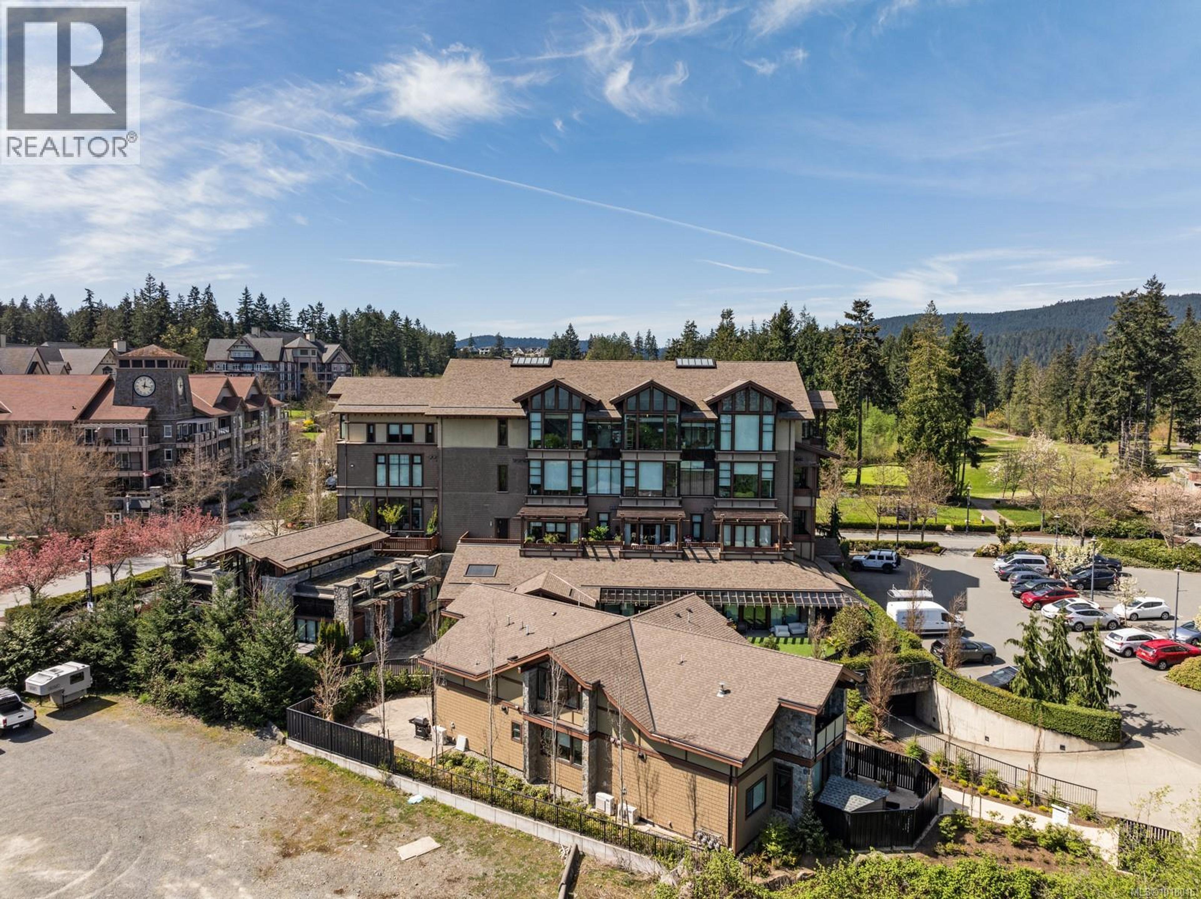 2049 Country Club Way, Langford - Exteriors - Full Complex View, Drone/Aerial View - Photo 6