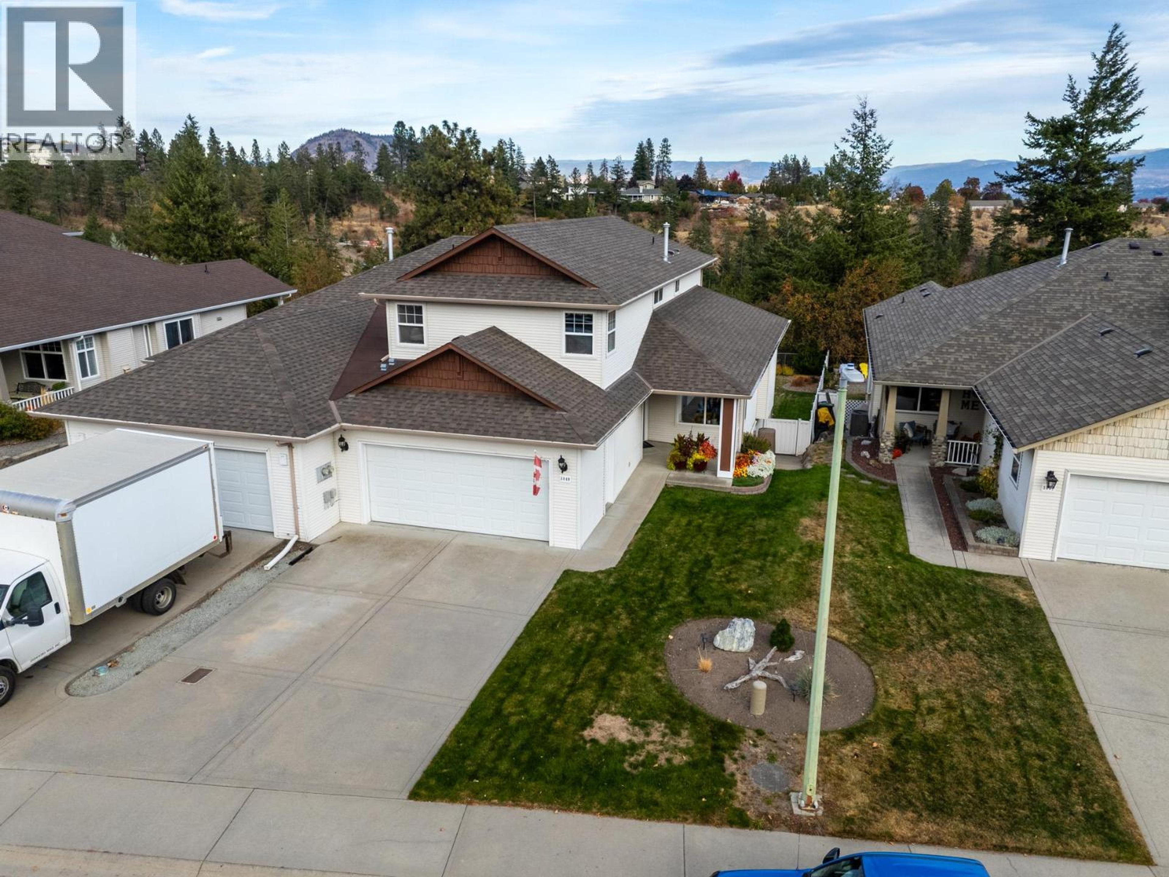 3849 Glen Canyon Drive, West Kelowna - Exteriors - Drone/Aerial View - Photo 6