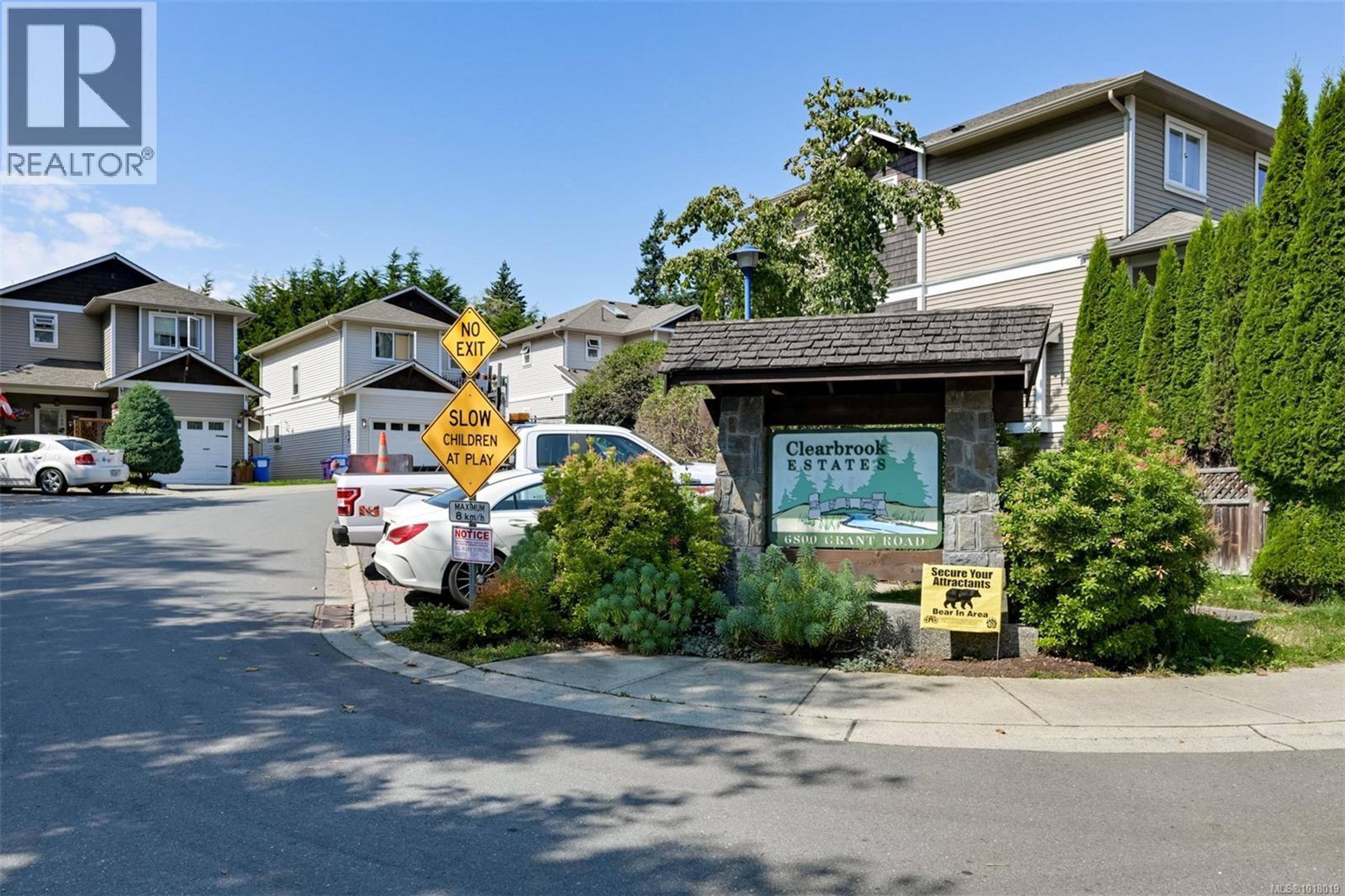 6800 Grant Rd W, Sooke - Exteriors - Full Complex View - Photo 7