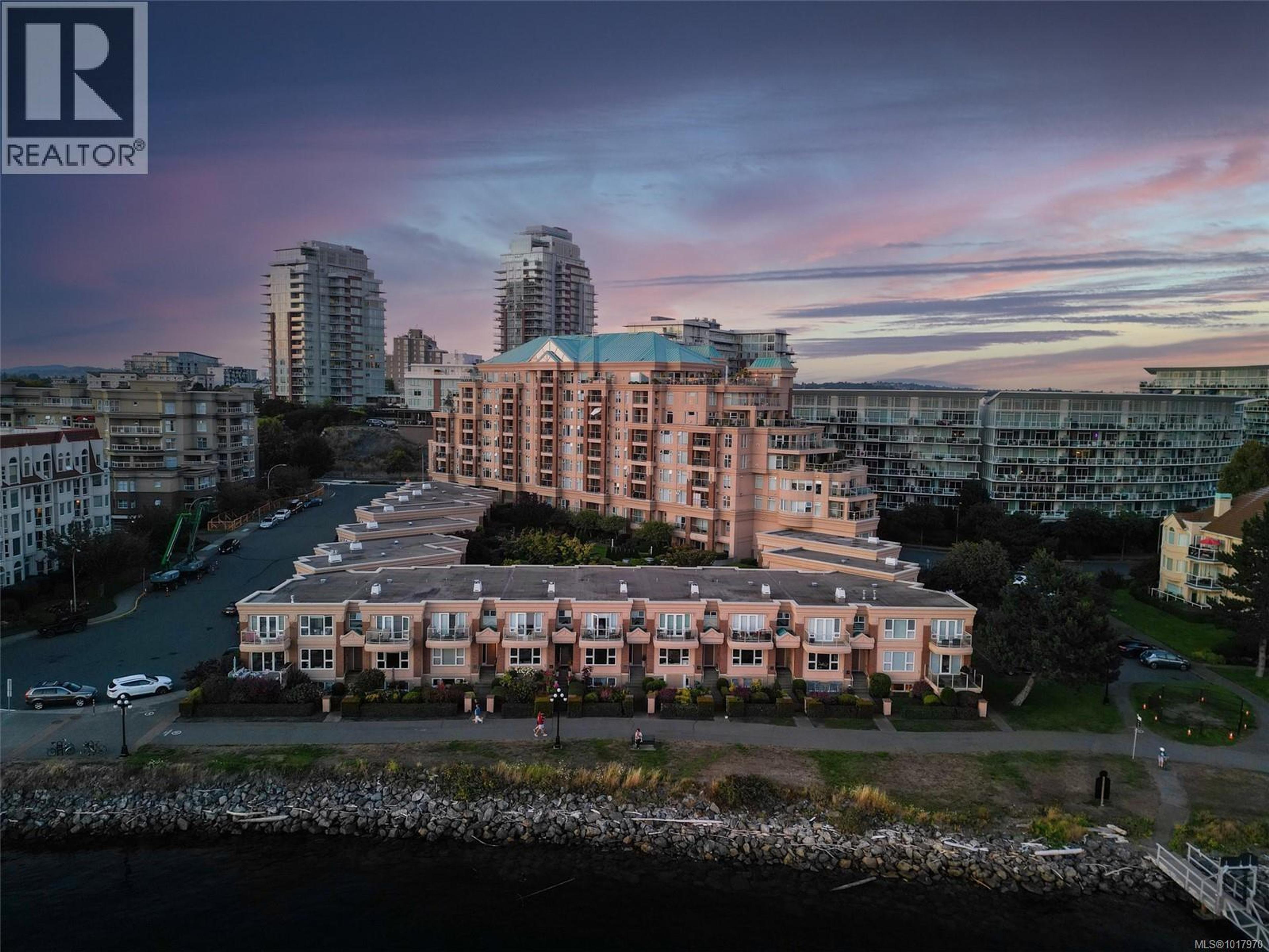 75 Songhees Rd, Victoria - Exteriors - Full Complex View, Drone/Aerial View - Photo 1