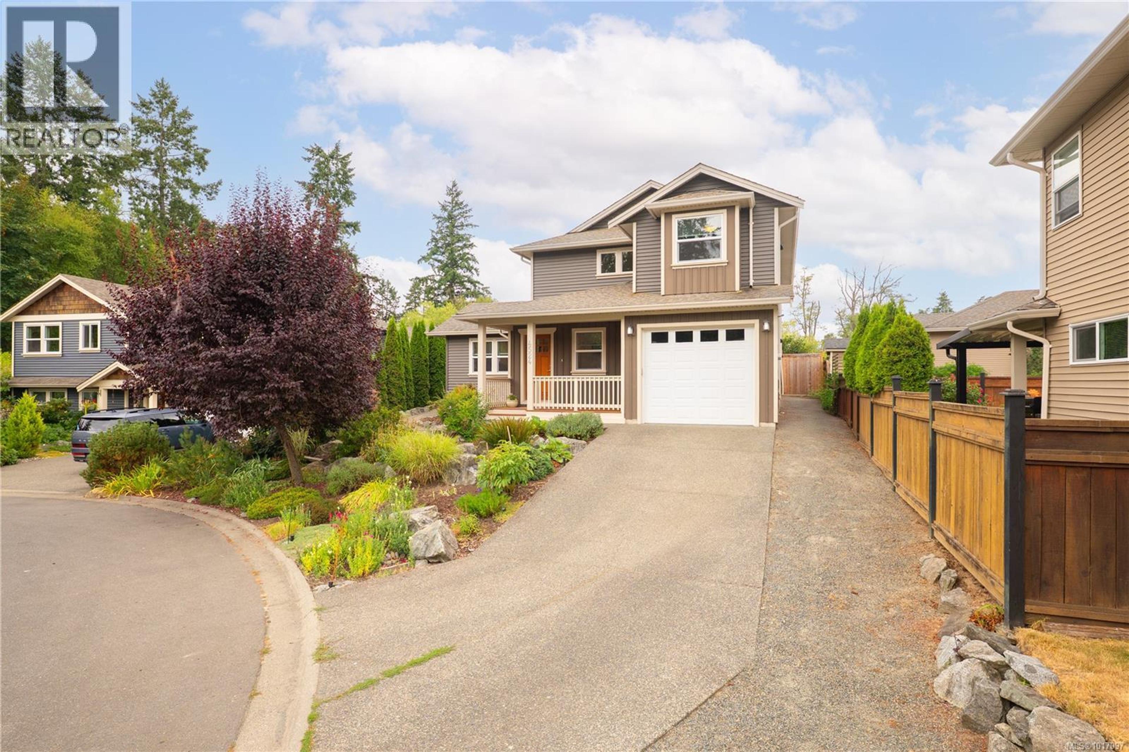 4524 Buena Vista Pl, Cowichan Bay - Exteriors - Photo 6