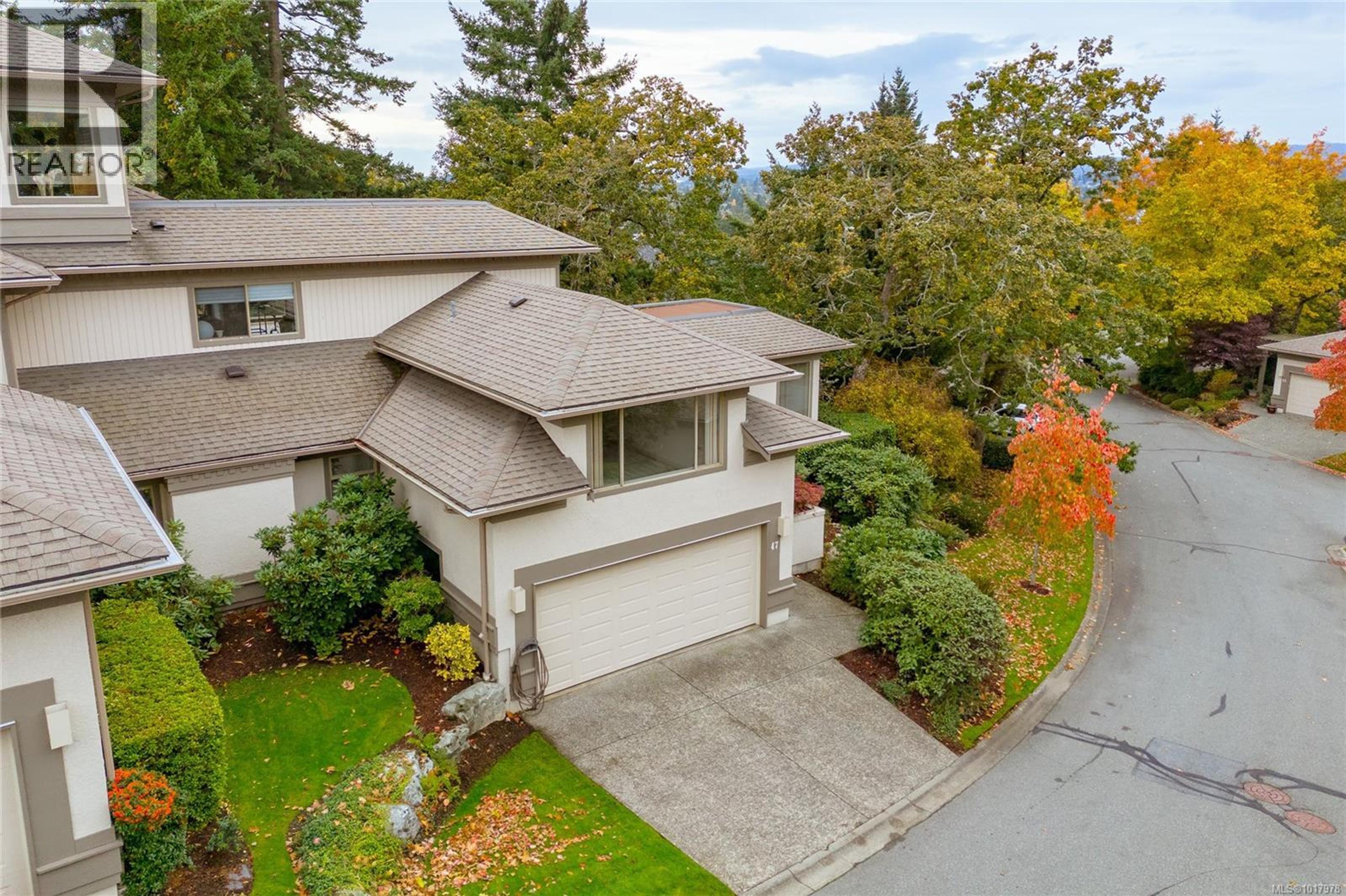 4300 Stoneywood Lane, Saanich - Exteriors - Full Complex View - Photo 7