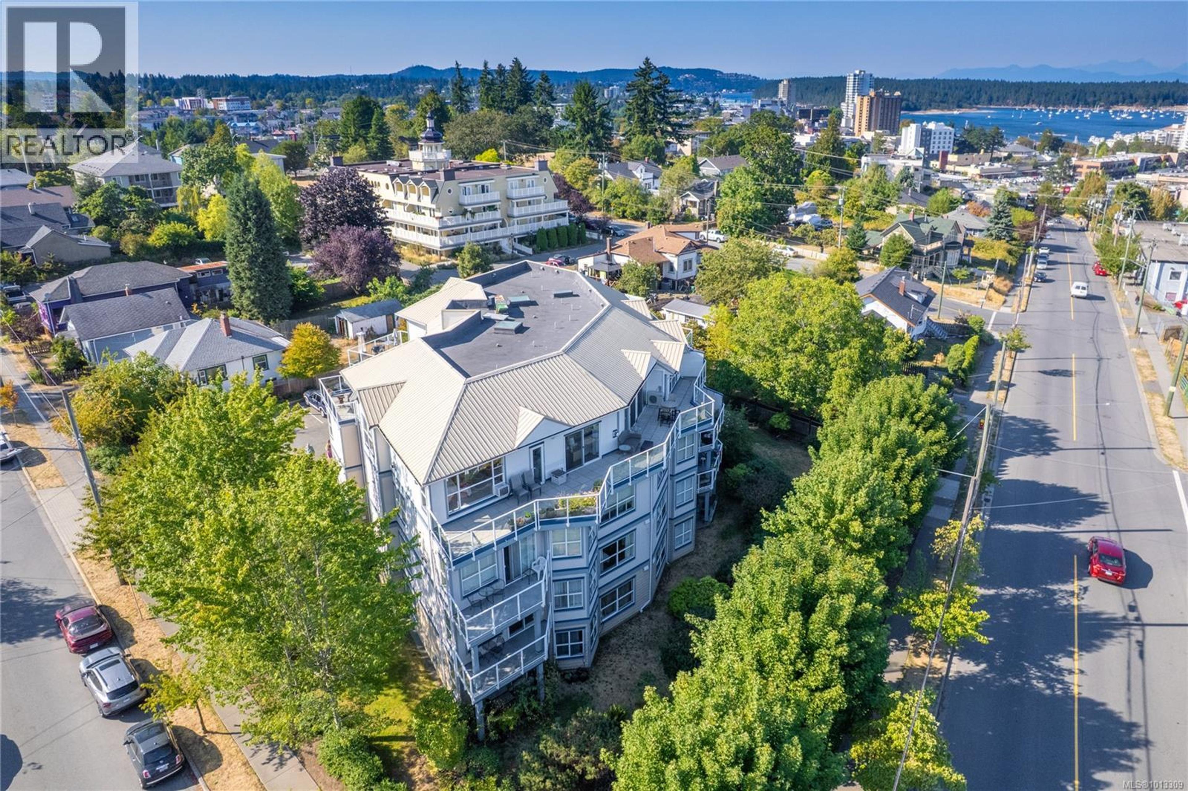 650 Prideaux St, Nanaimo - Exteriors - Drone/Aerial View - Photo 16