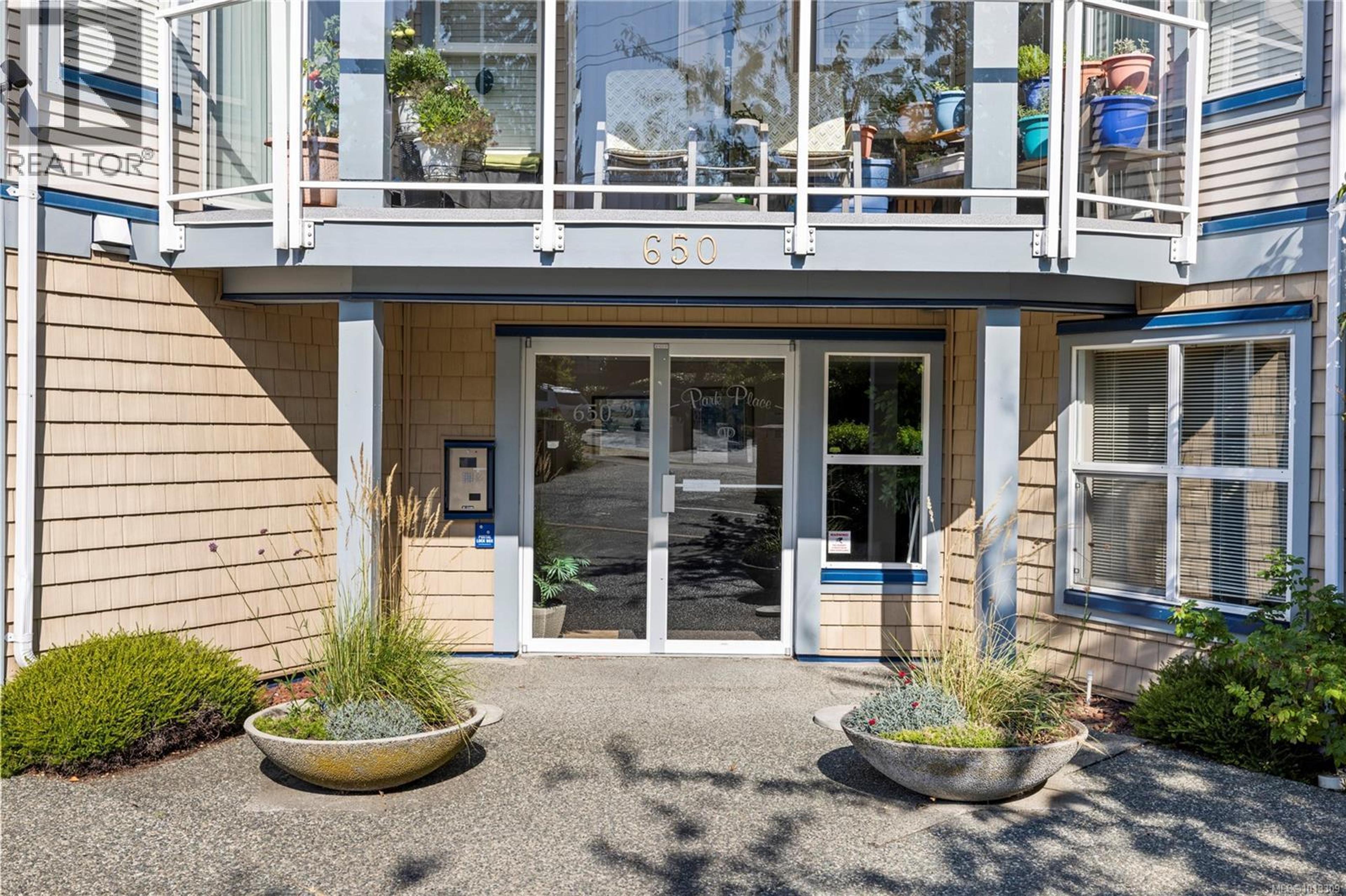 650 Prideaux St, Nanaimo - Exteriors - Photo 17