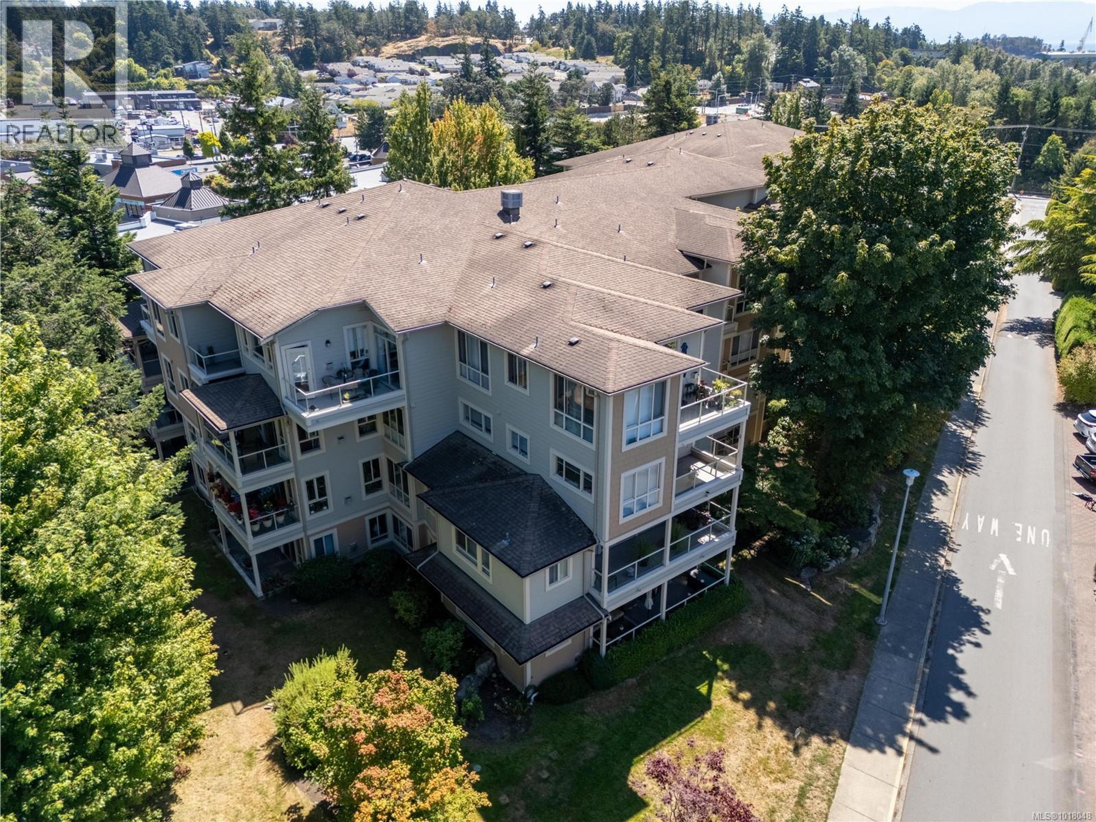 121 Aldersmith Pl, View Royal - Exteriors - Drone/Aerial View - Photo 3