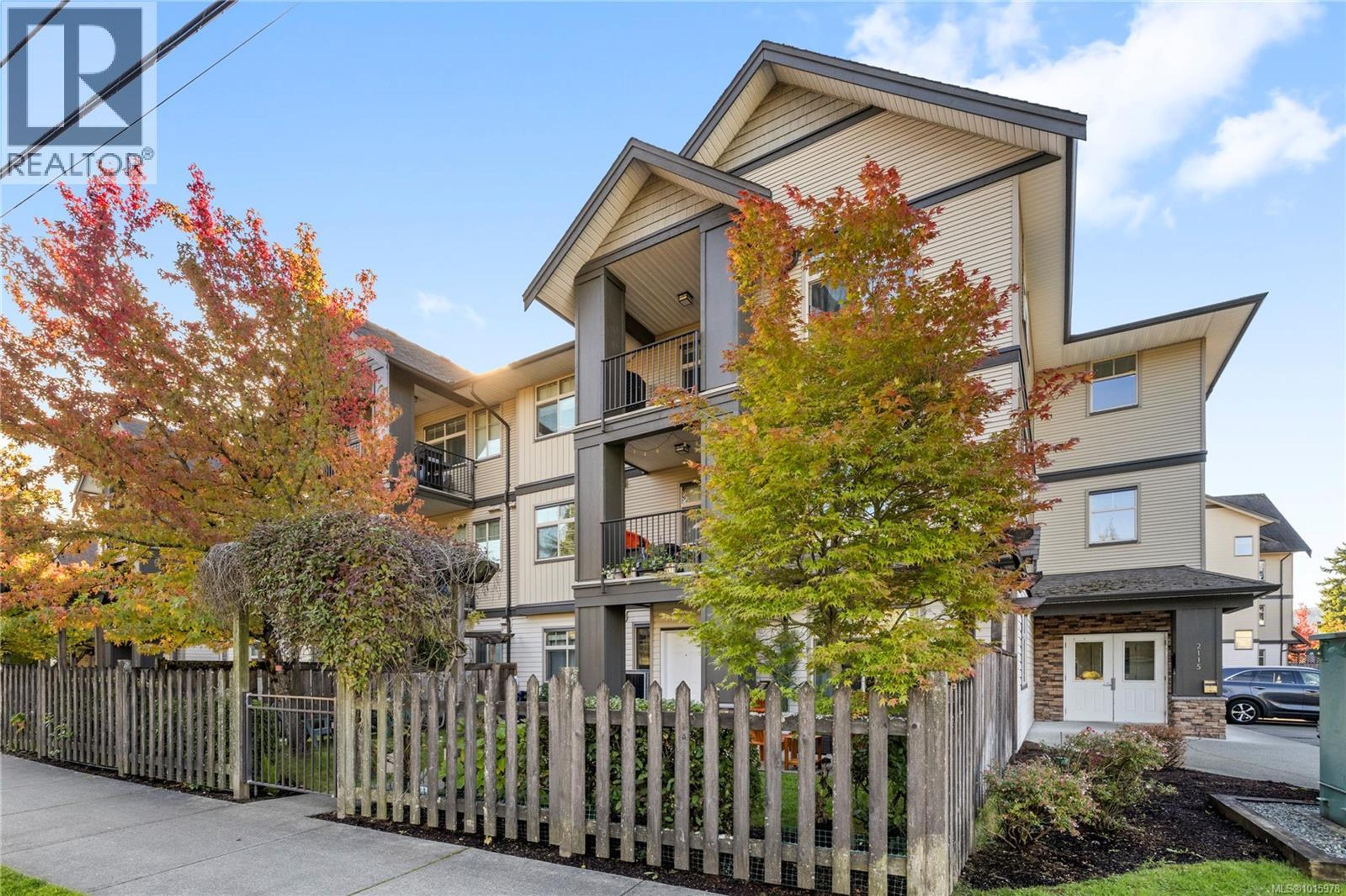 2111 Meredith Rd, Nanaimo - Exteriors - Photo 1