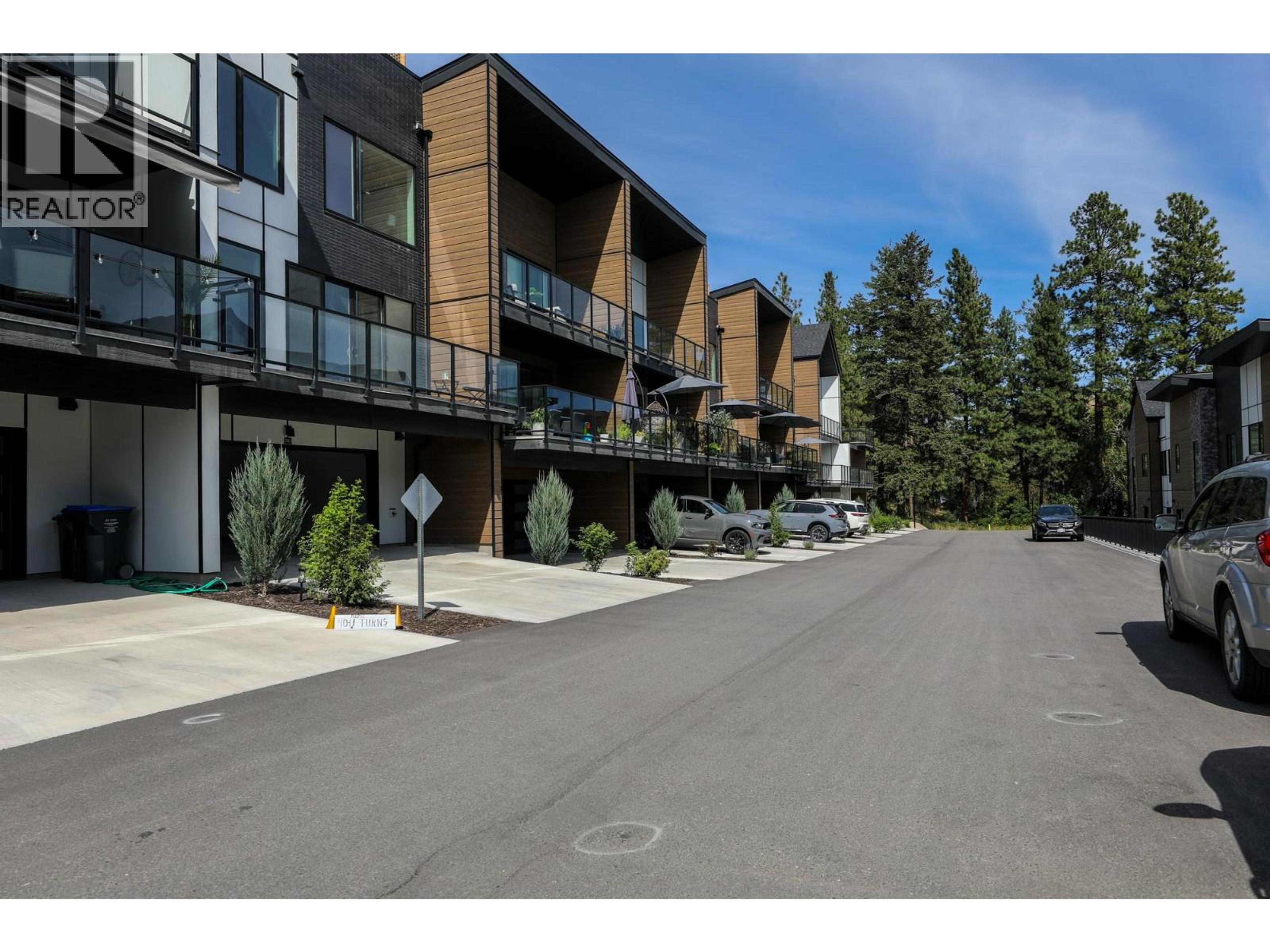 2735 Shannon Lake Road, West Kelowna - Exteriors - Full Complex View - Photo 8