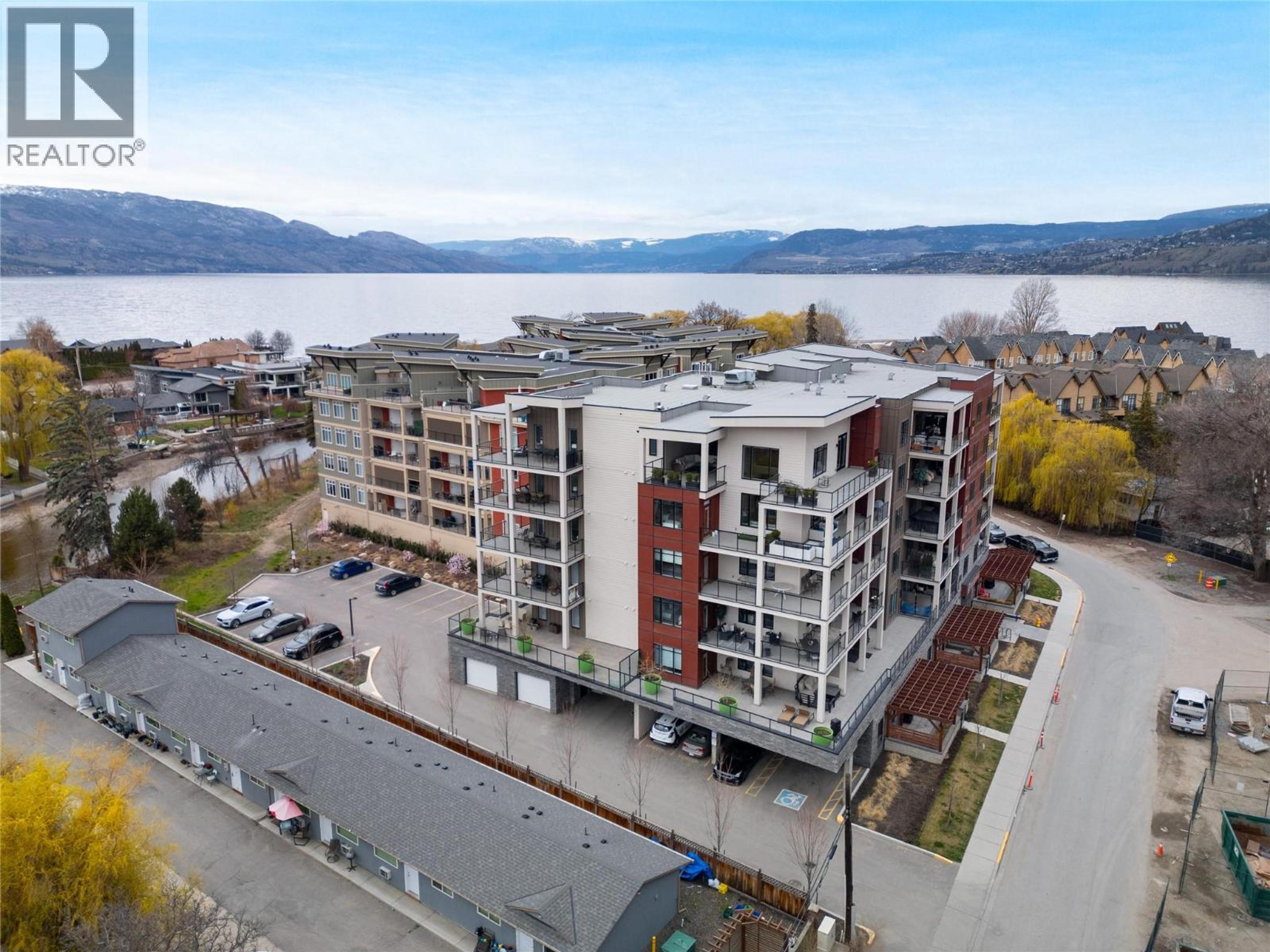 529 Truswell Road, Kelowna - Exteriors - Full Complex View, Drone/Aerial View - Photo 5