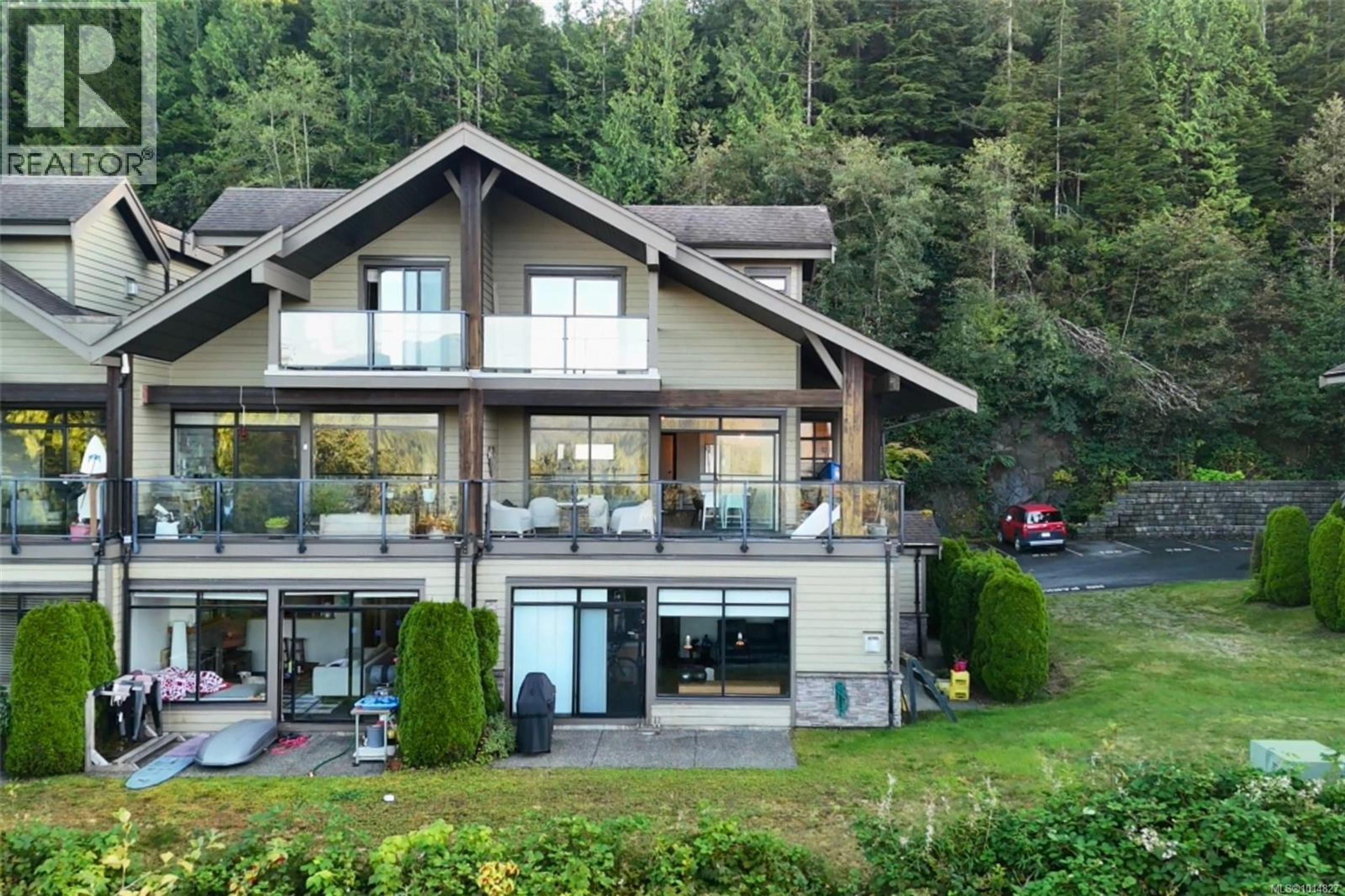 591 Pfeiffer Cres, Tofino - Exteriors - Photo 1