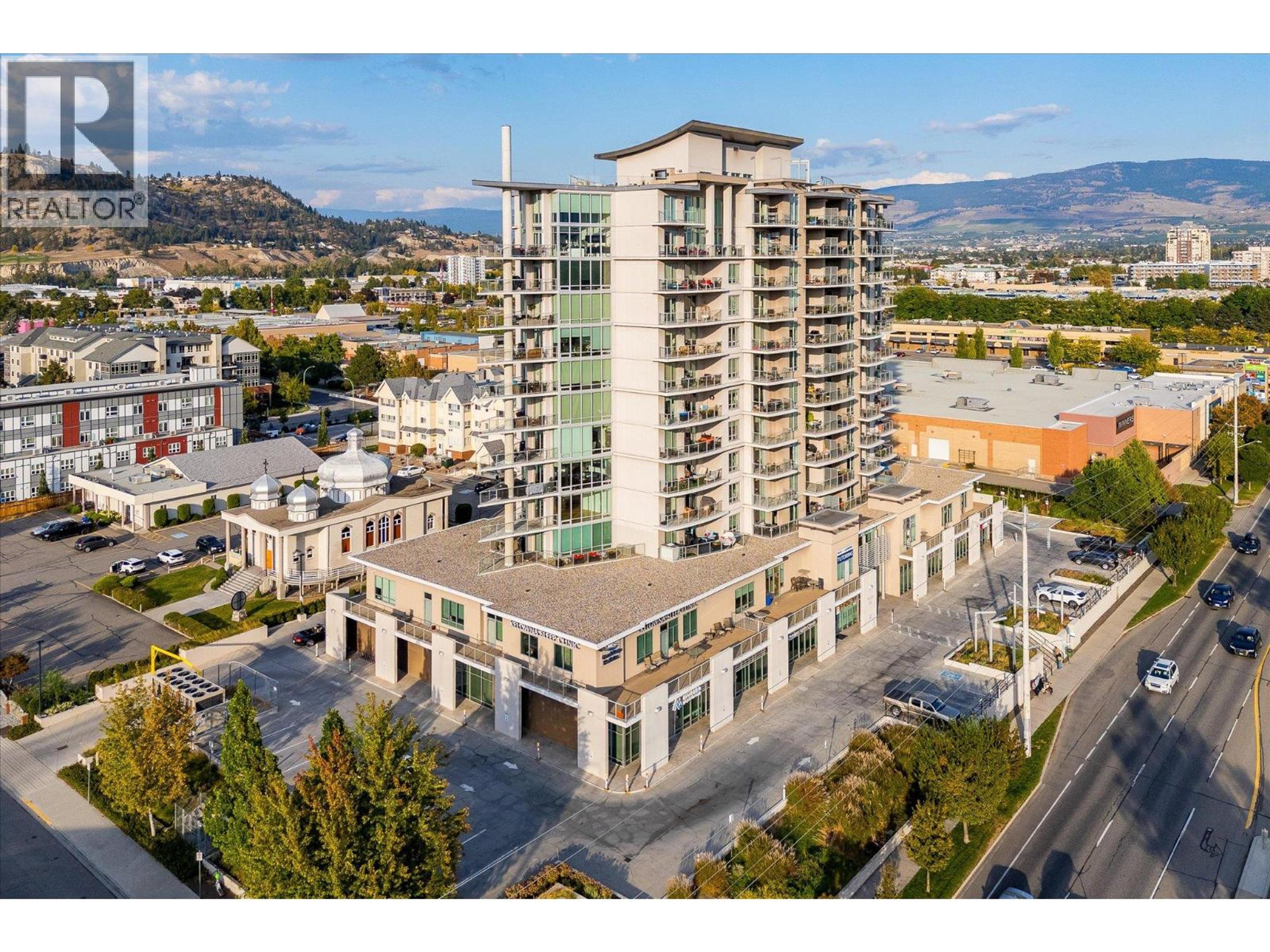 2040 Springfield Road, Kelowna - Exteriors - Drone/Aerial View - Photo 6