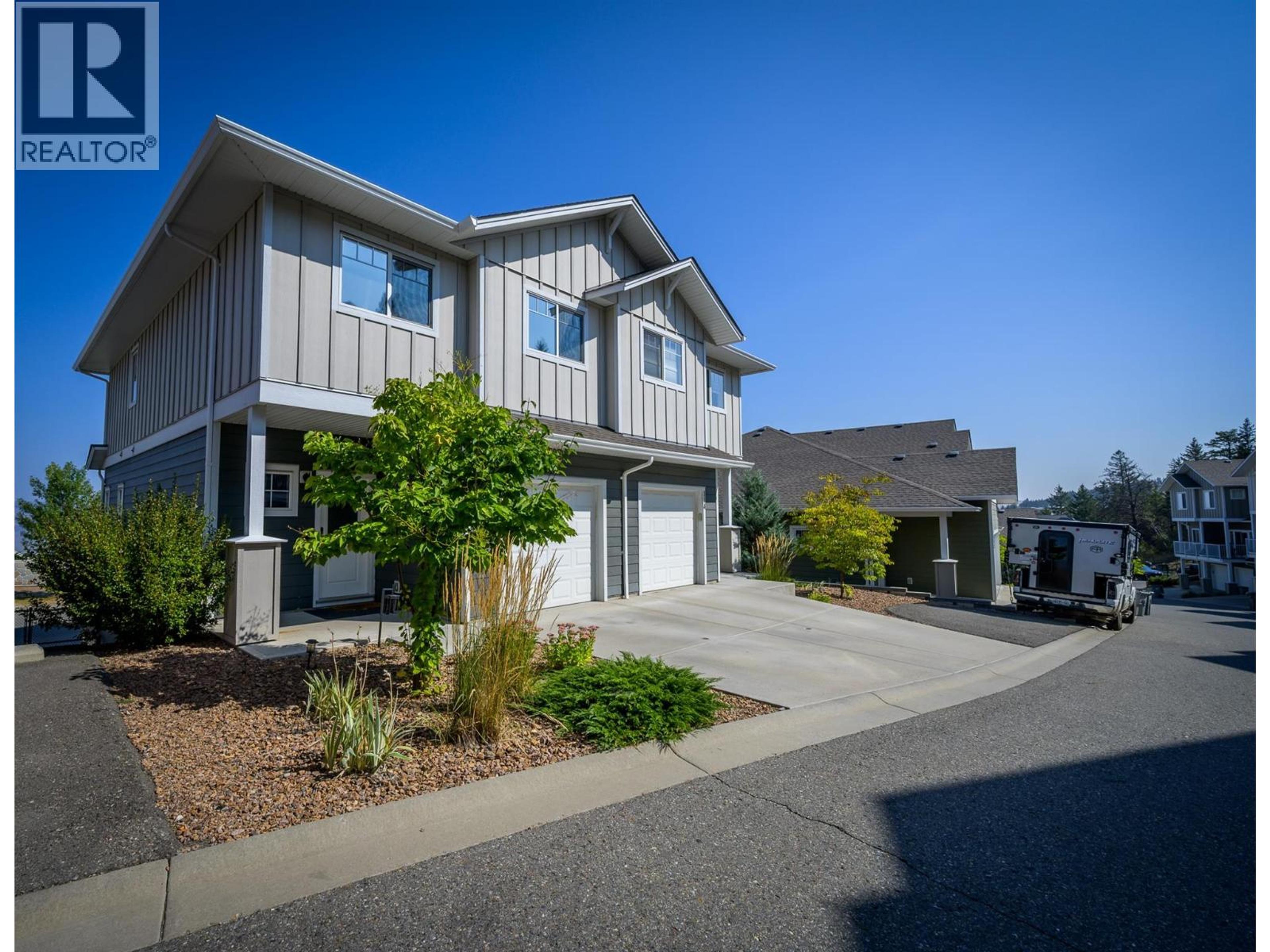 1325 ABERDEEN Drive, Kamloops - Exteriors - Full Complex View - Photo 9