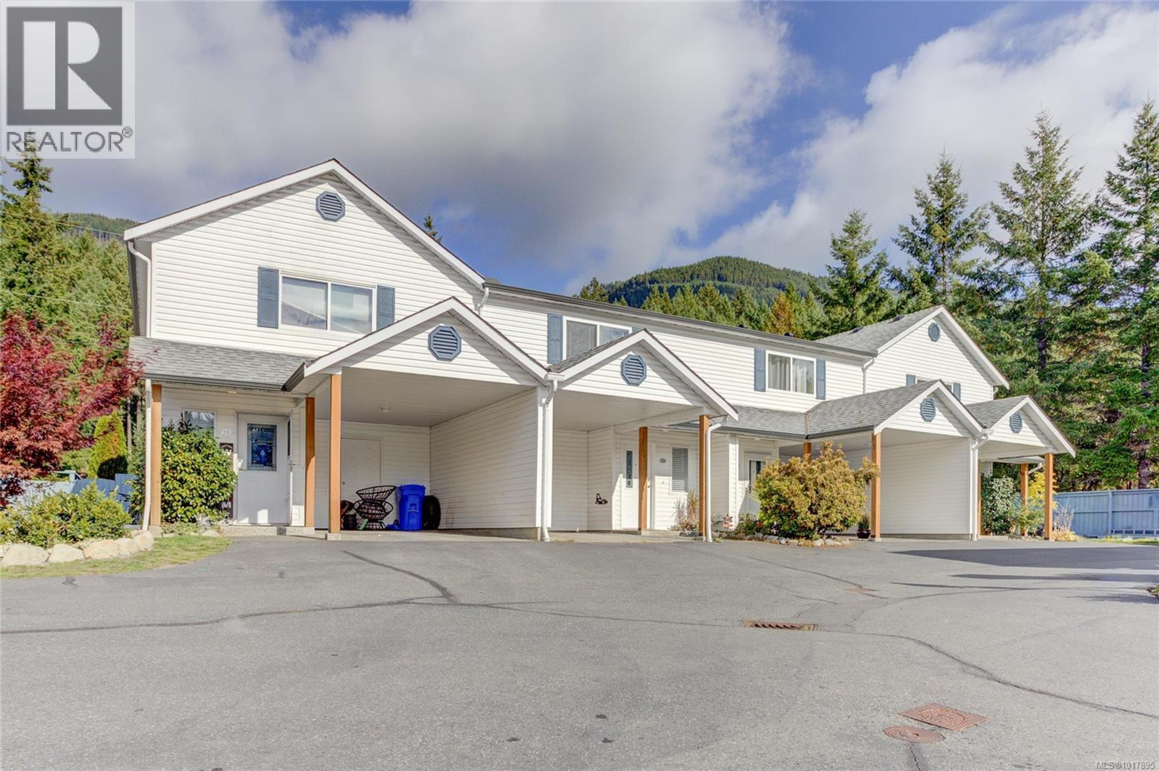 215 Madill Rd, Lake Cowichan - Exteriors - Full Complex View - Photo 3