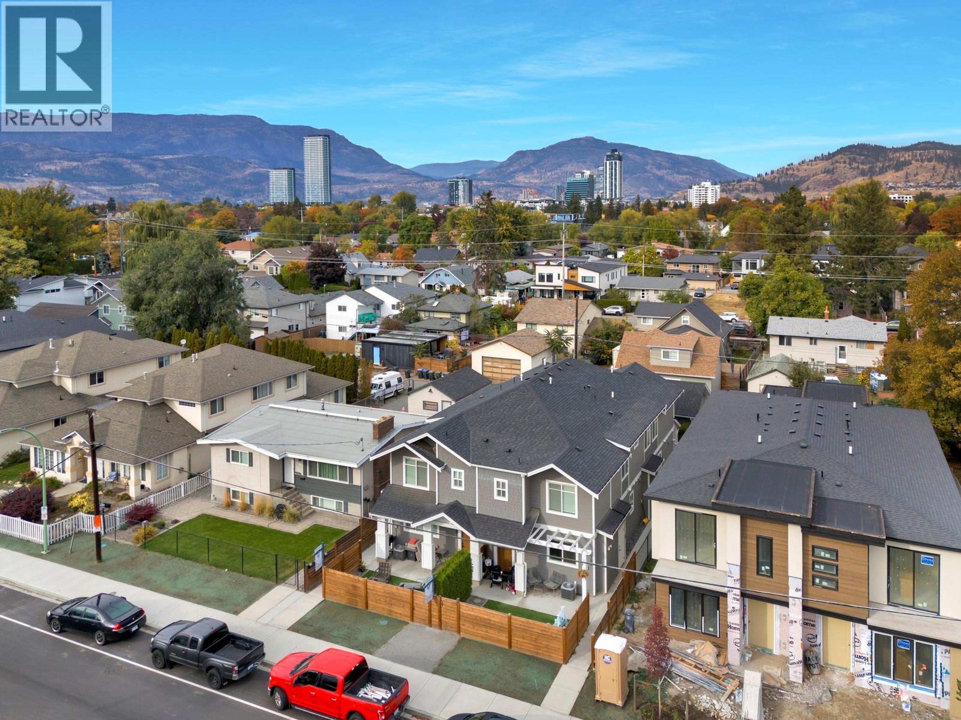 784 Glenwood Avenue, Kelowna - Exteriors - Drone/Aerial View - Photo 4