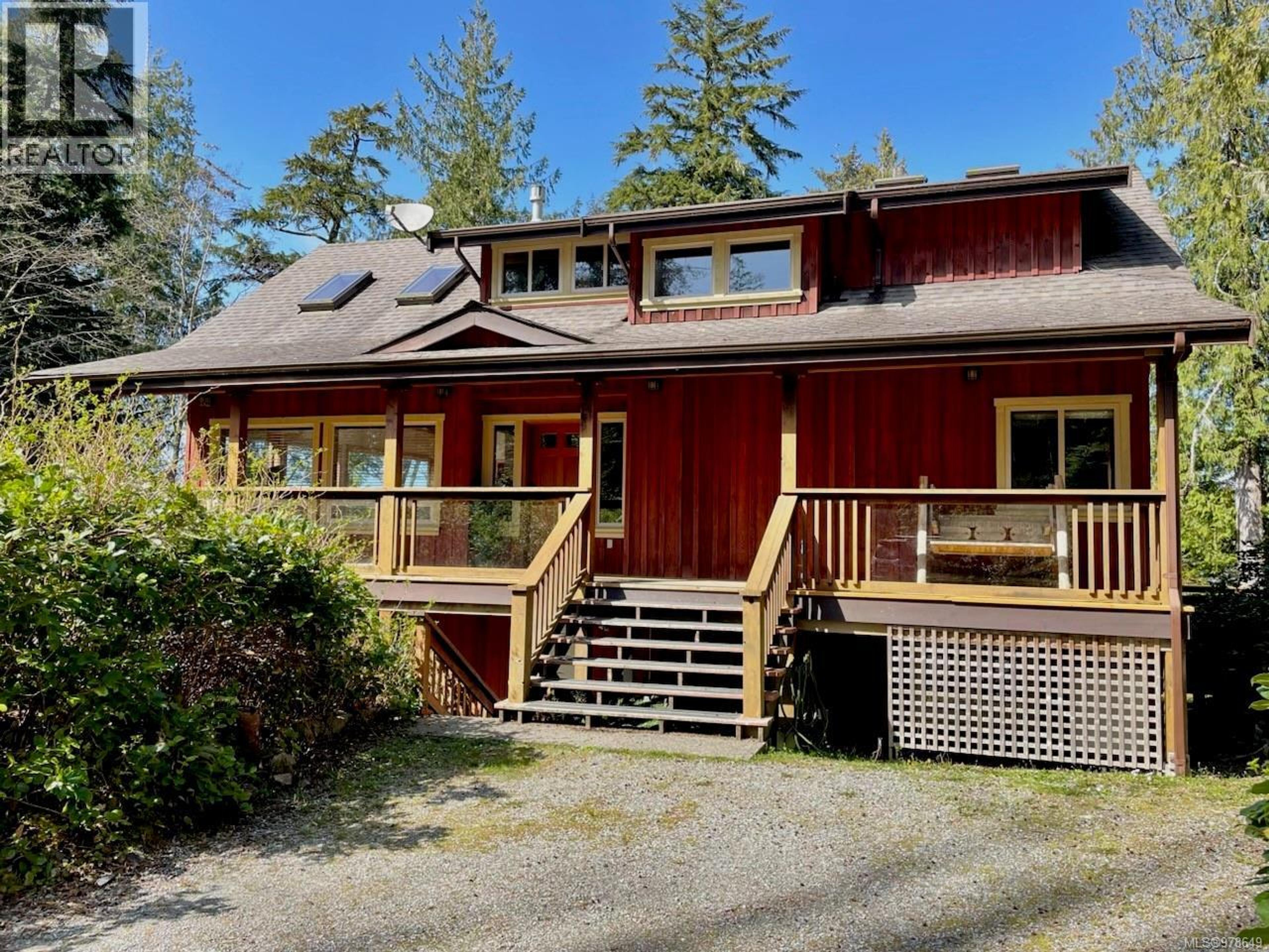 1027 Jensens Bay Rd, Tofino - Exteriors - Photo 1
