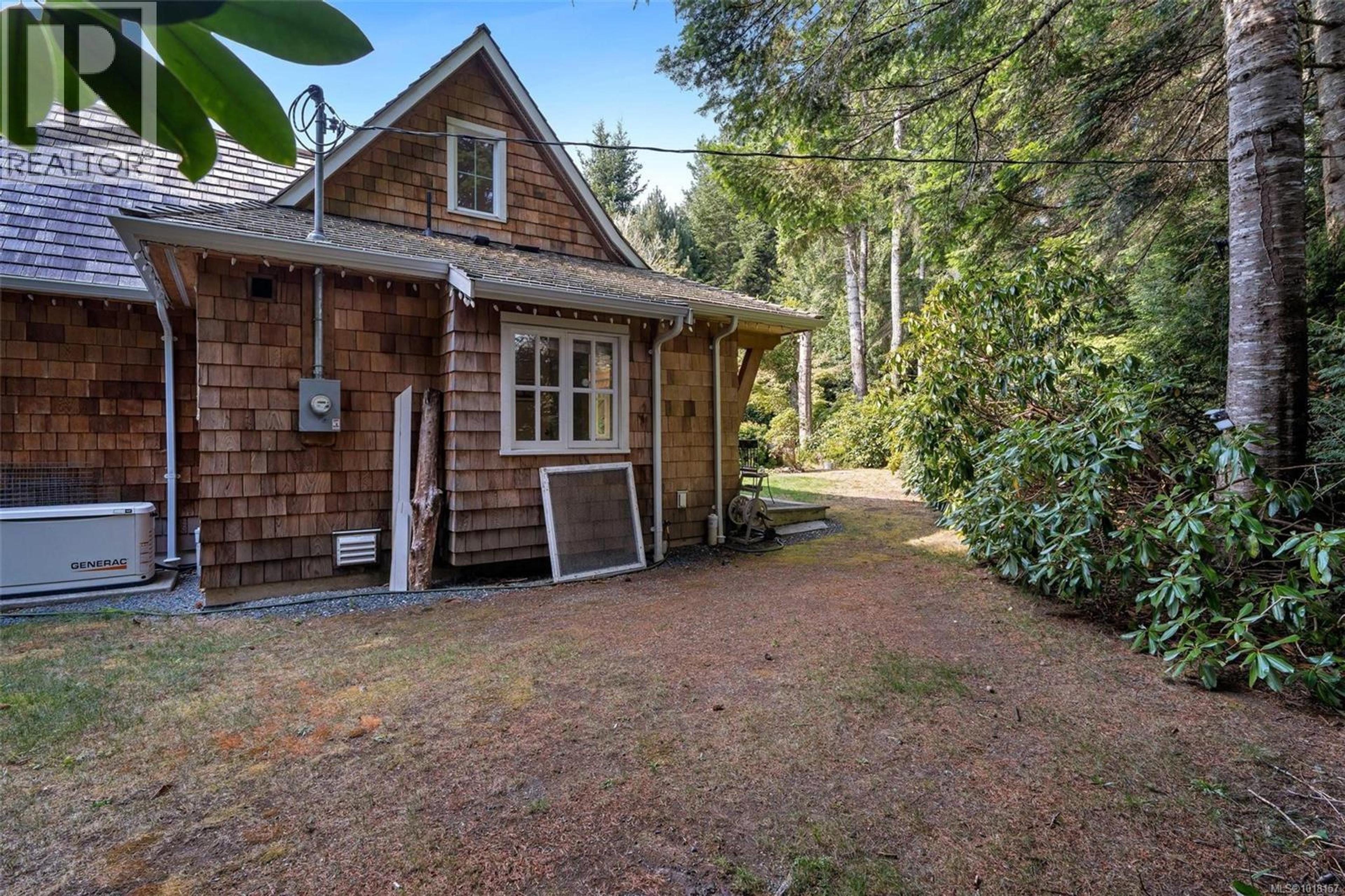 9259 Invermuir Rd, Sooke - Exteriors - Photo 8