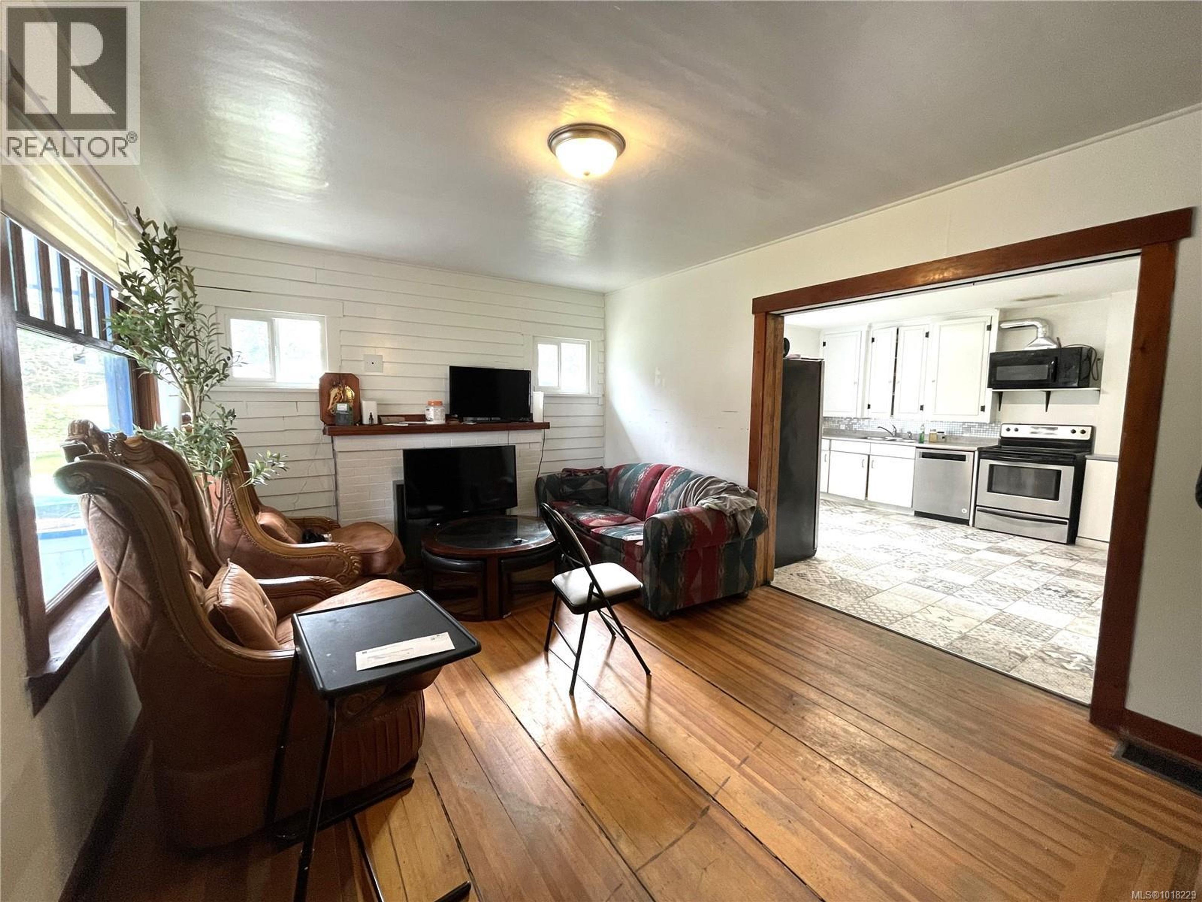 4438 ADELAIDE ST - Image 3