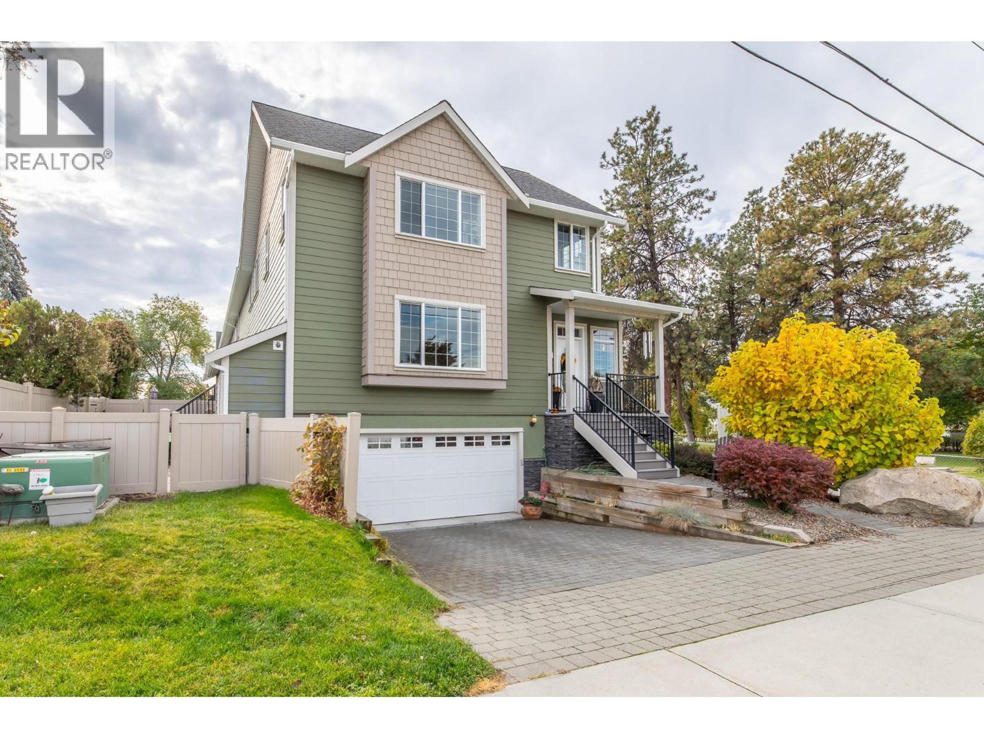 168 Regina Avenue, Penticton - Exteriors - Photo 2