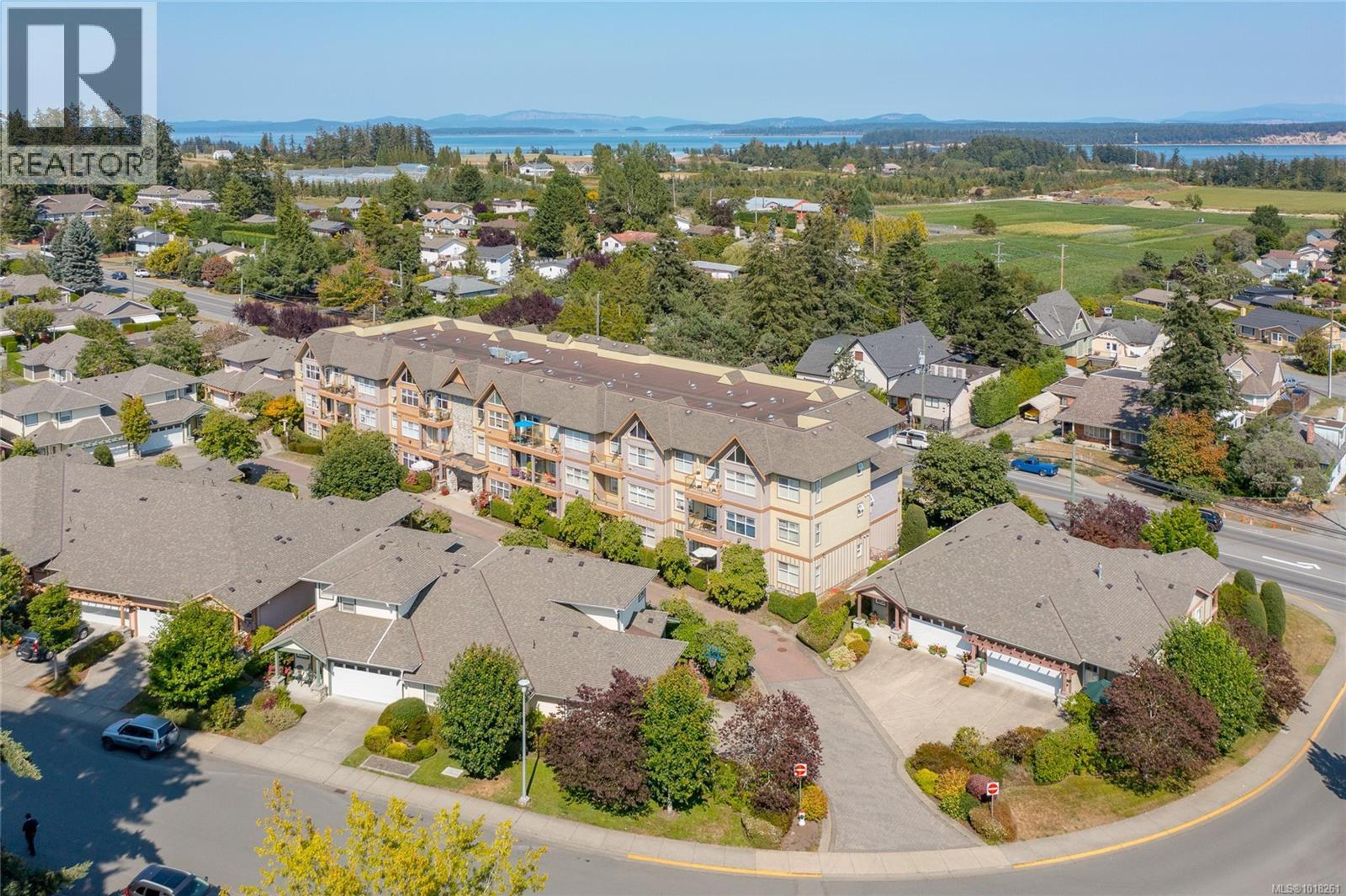 1954 Polo Park Crt, Central Saanich - Exteriors - Full Complex View, Drone/Aerial View - Photo 3