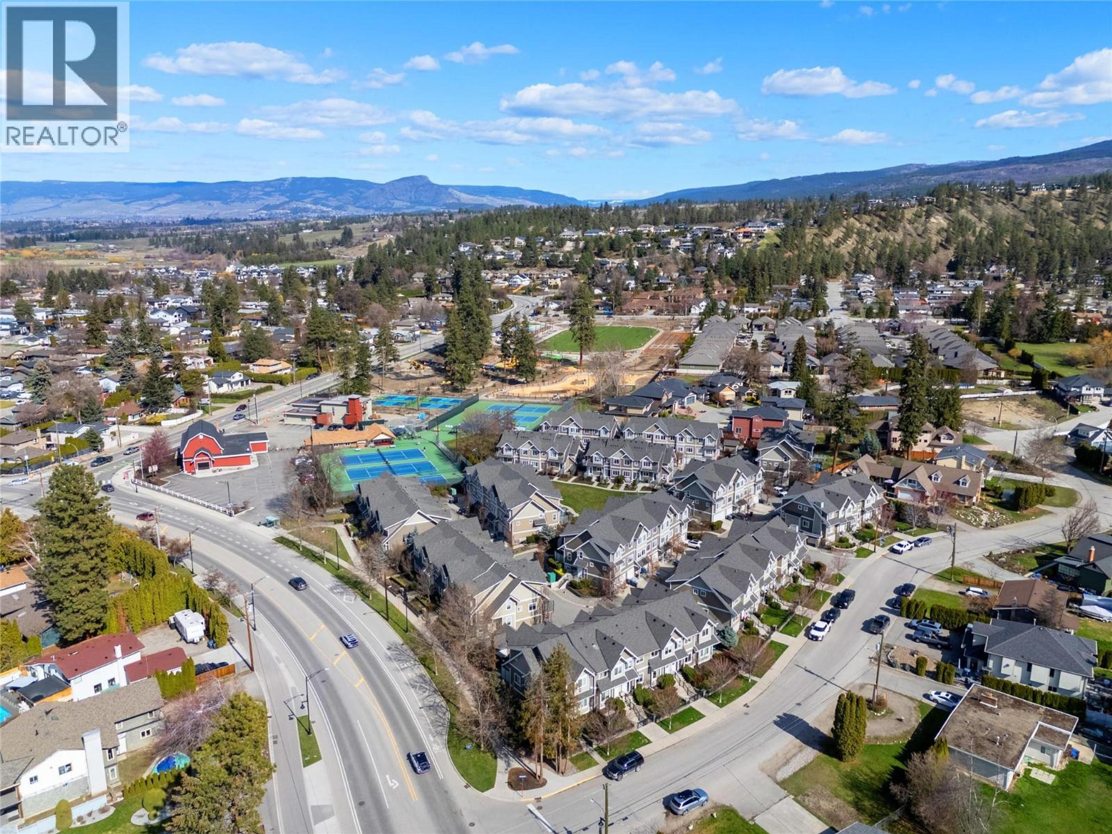 600 Sherwood Road, Kelowna - Exteriors - Full Complex View, Drone/Aerial View - Photo 6