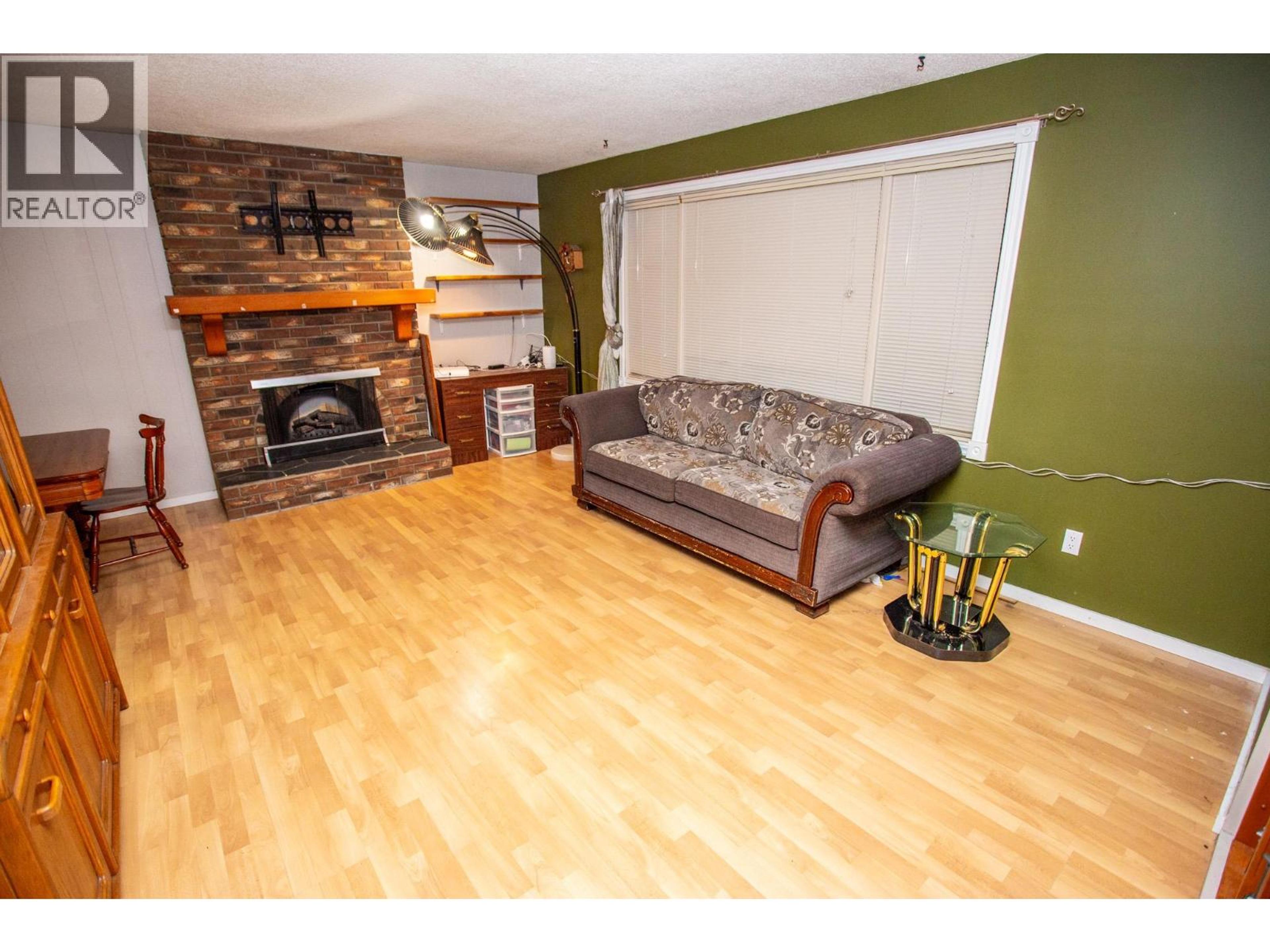 7386 IMPERIAL PLACE - Image 2