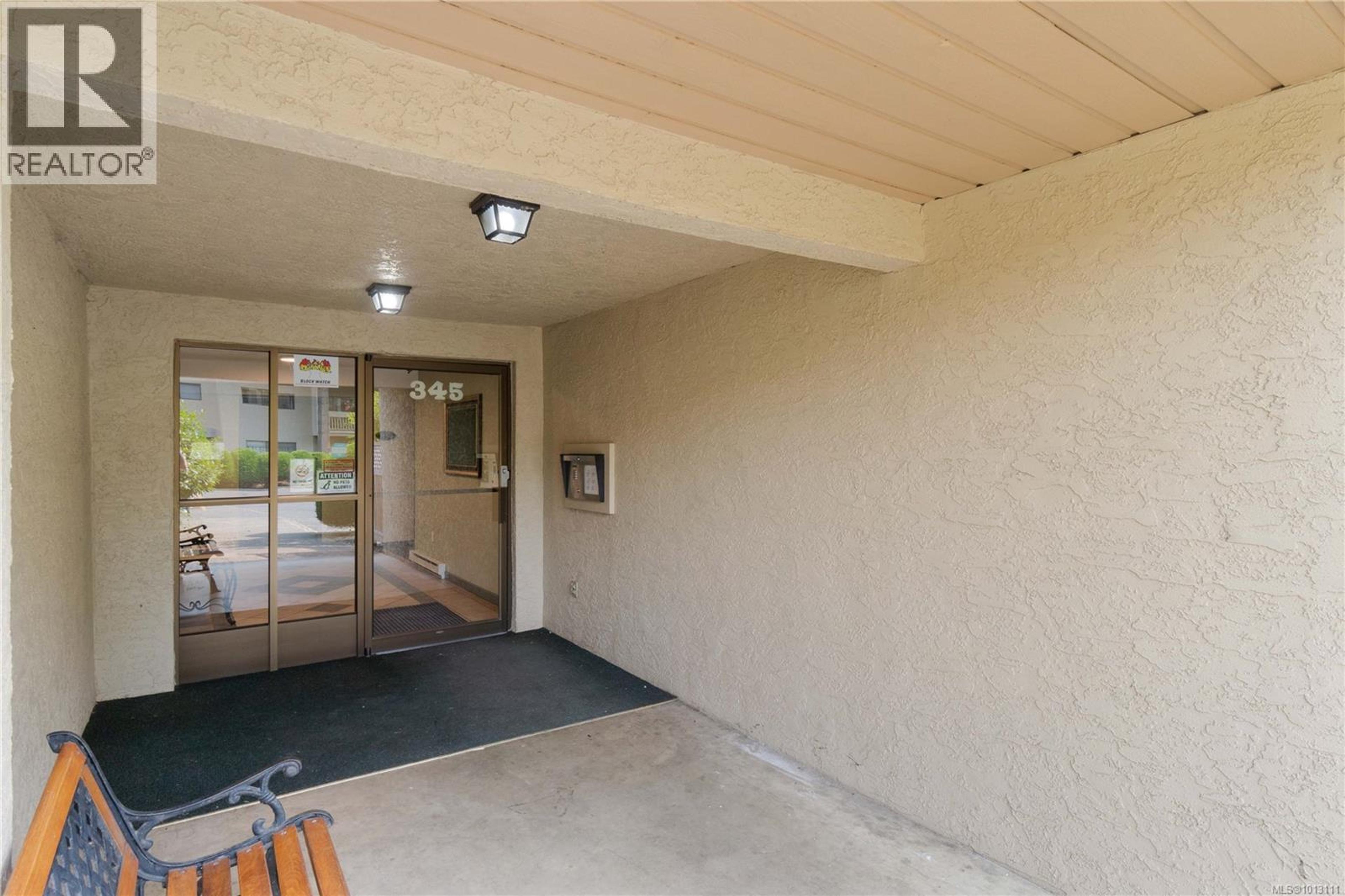 345 Morison Ave, Parksville - Exteriors - Photo 1