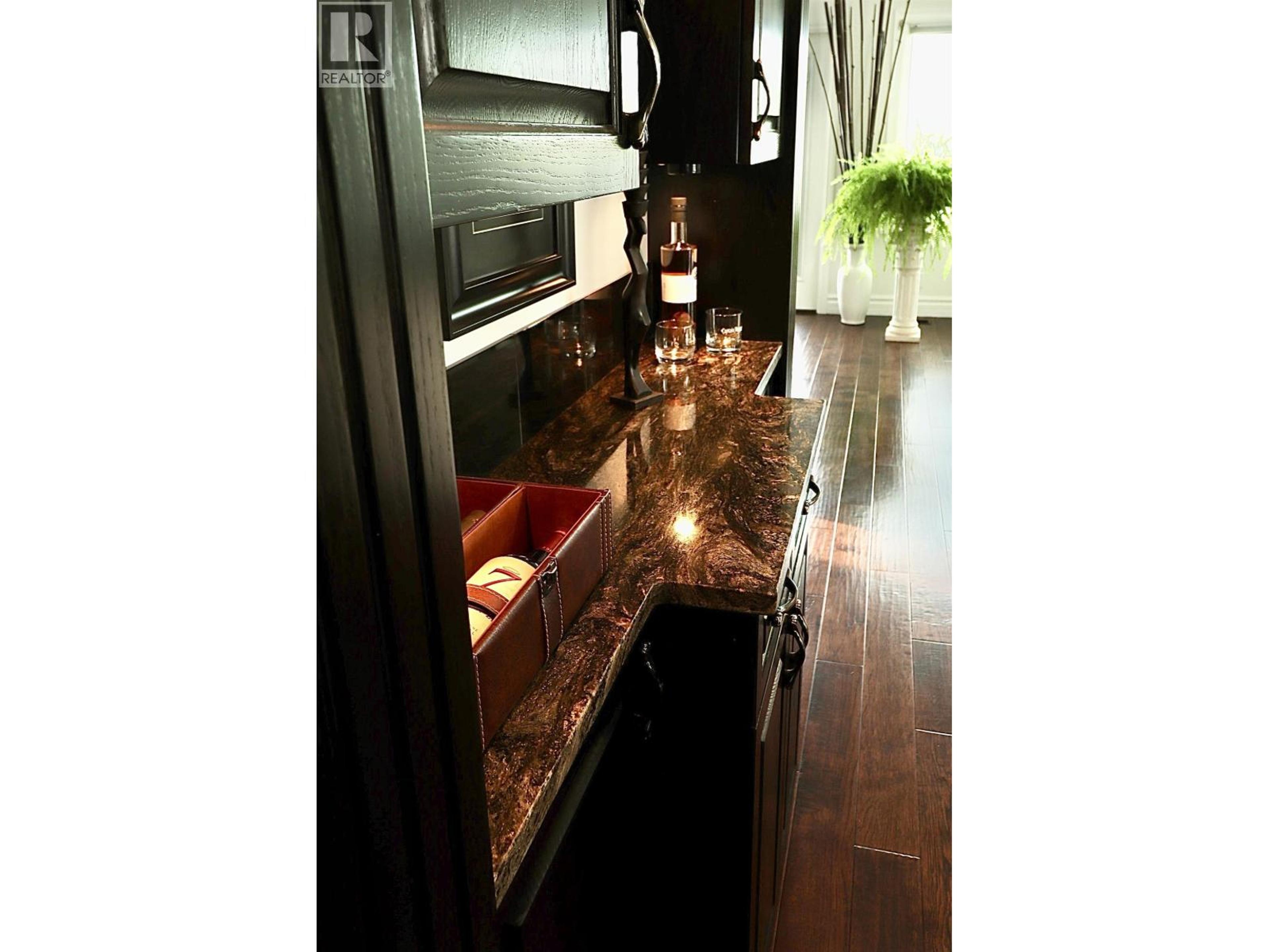 339 N MOFFAT STREET - Image 3
