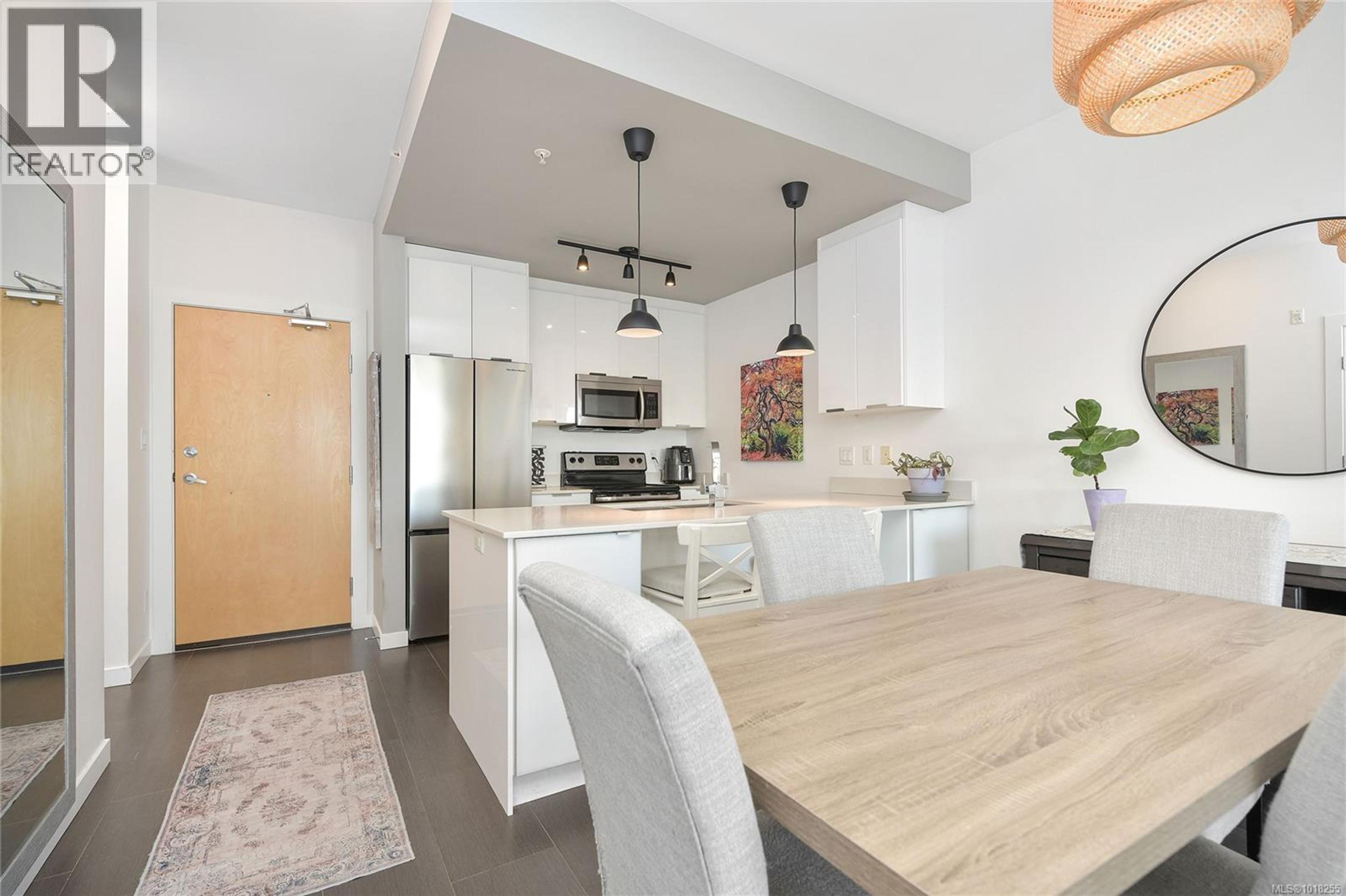 #421 2871 JACKLIN RD - Image 2
