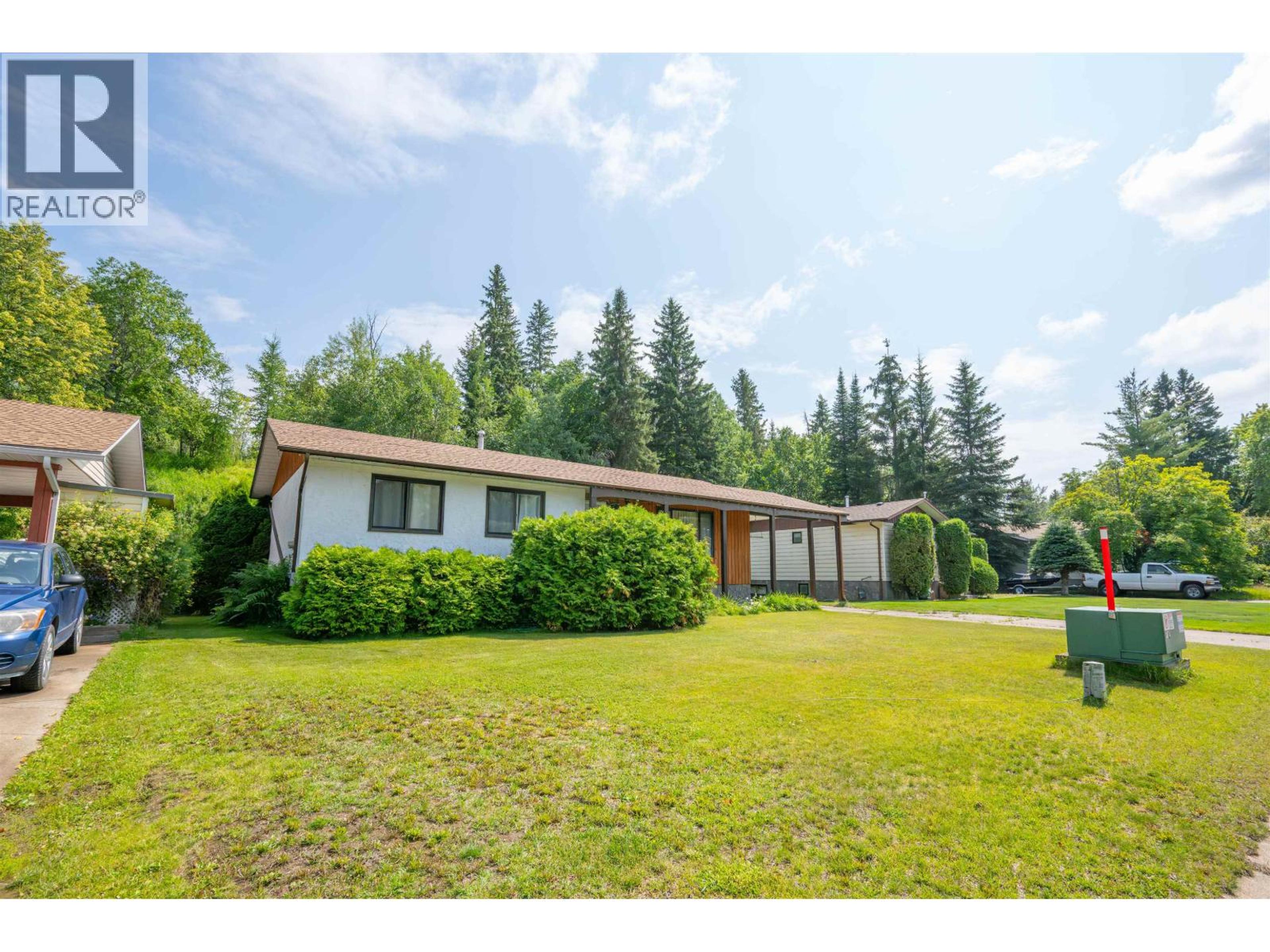 2586 MOSS AVENUE - Image 2