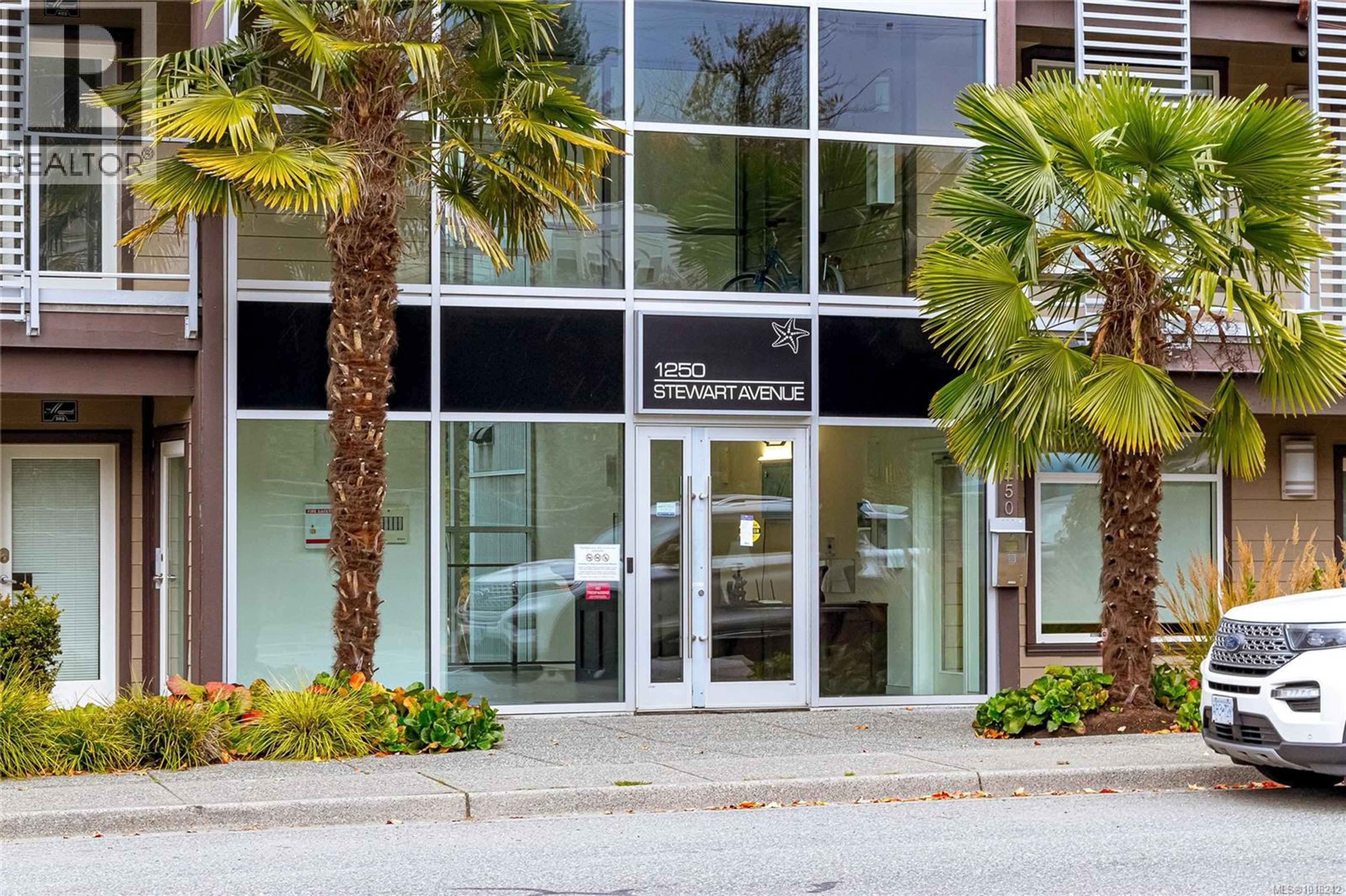 1250 Stewart Ave, Nanaimo - Exteriors - Photo 1