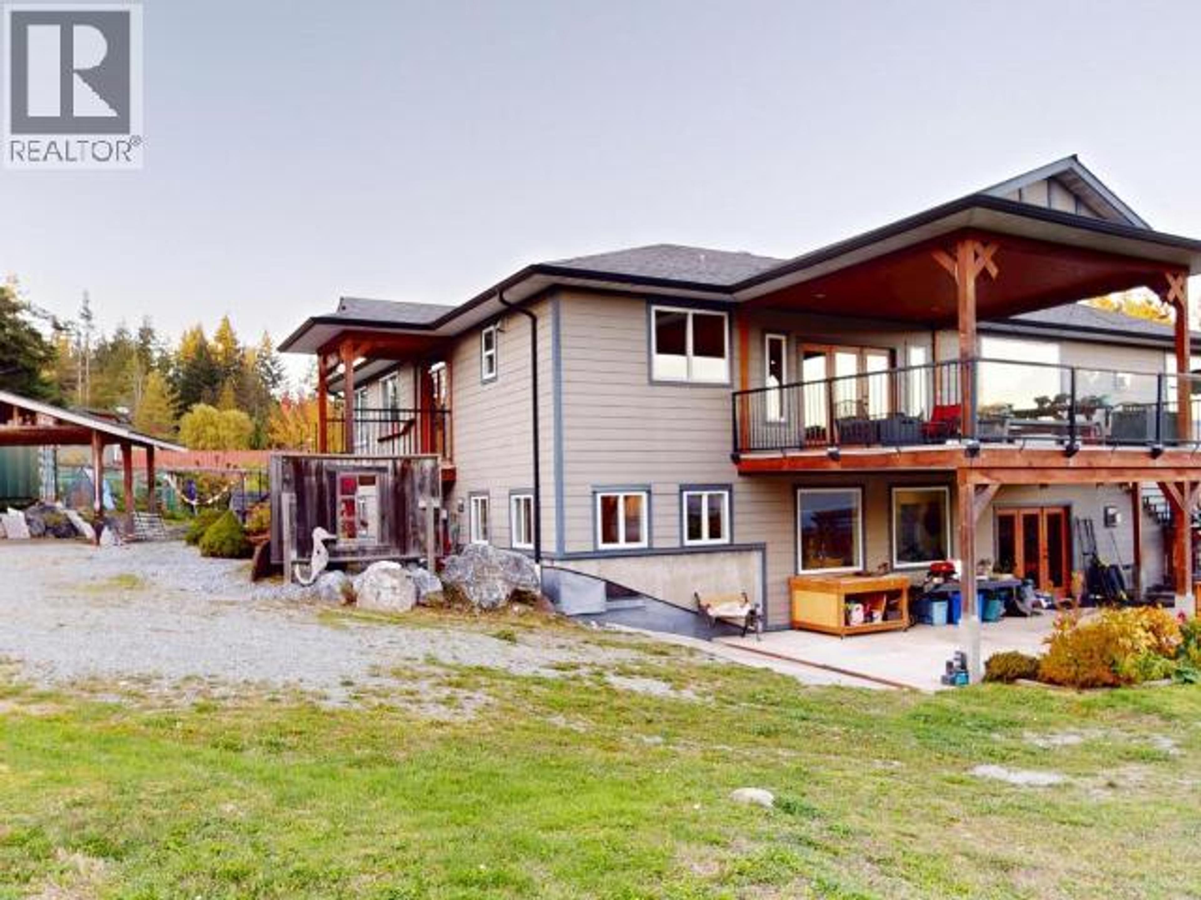 4880 SANDERSON/ALDER AVE - Main Image