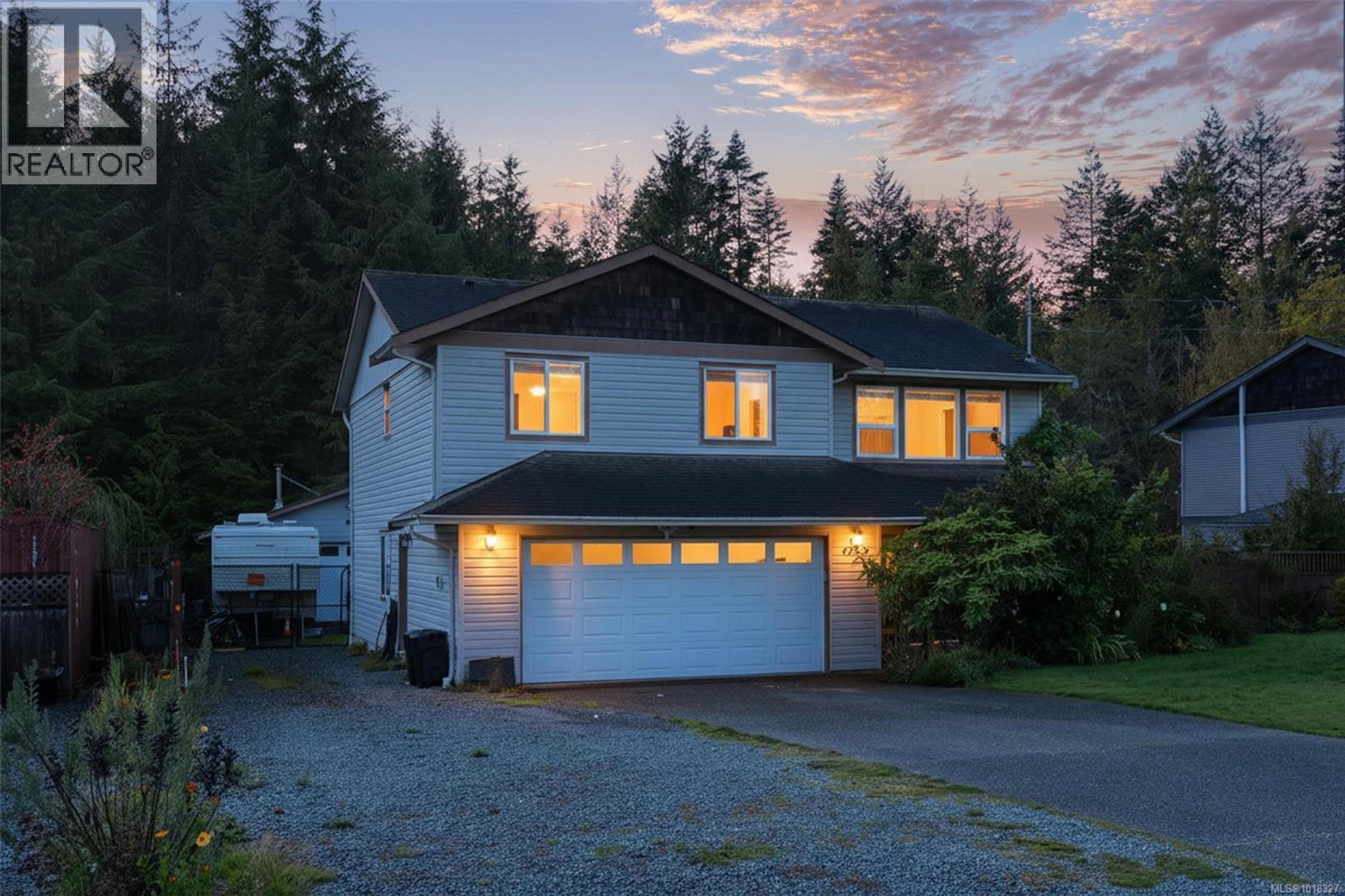 1782 Marathon Lane, Sooke - Exteriors - Photo 3