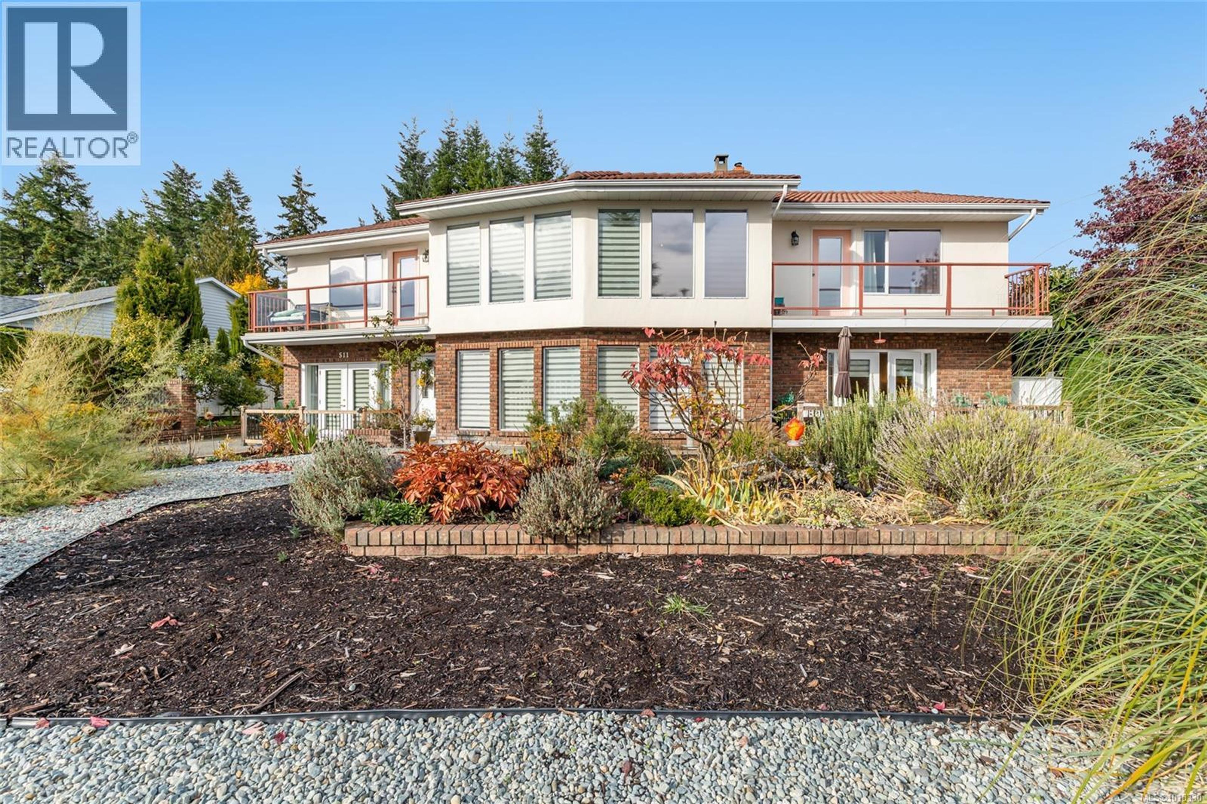511 PANORAMA PL - Main Image
