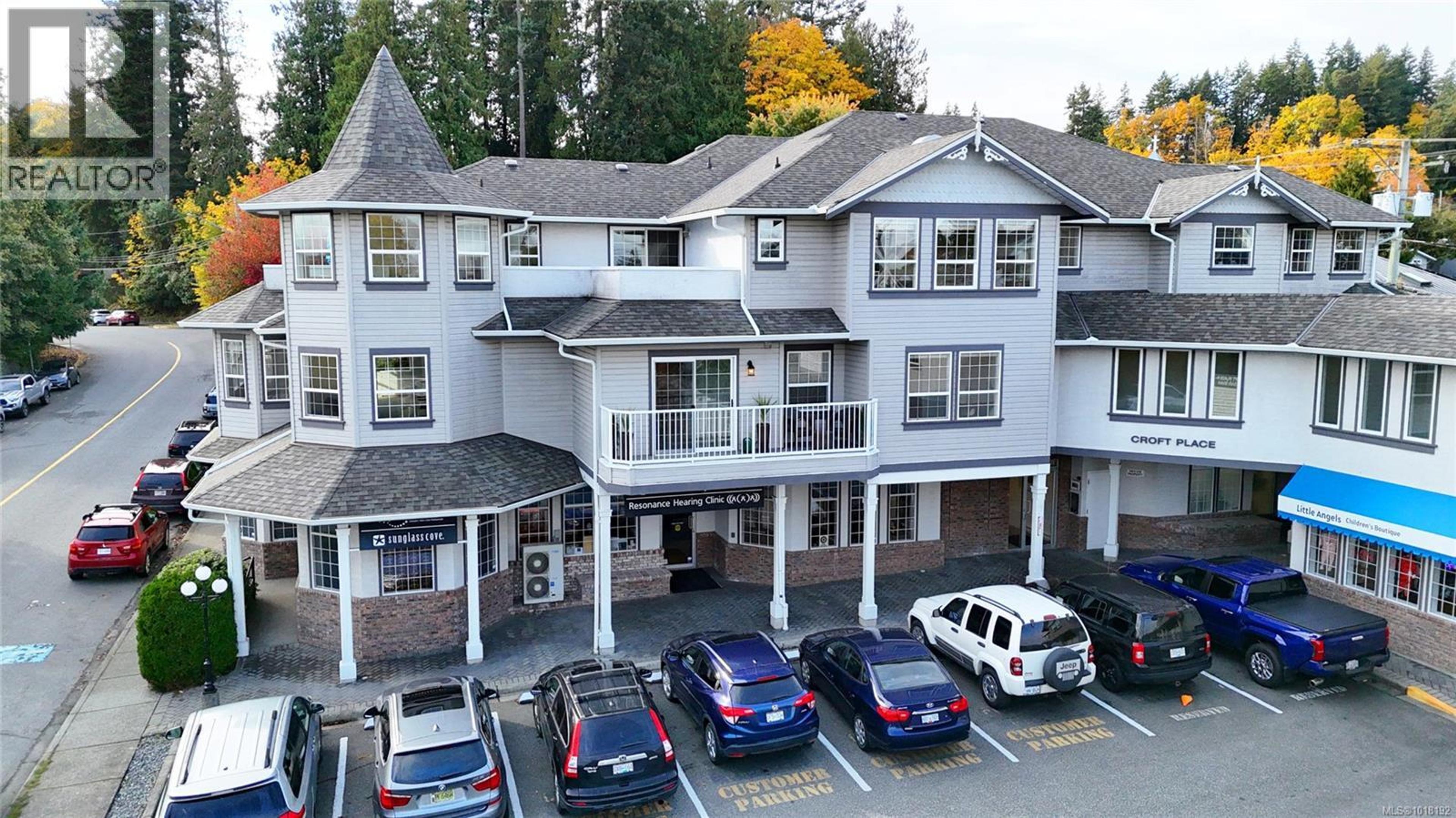 9844 Croft St, Chemainus - Exteriors - Full Complex View - Photo 2