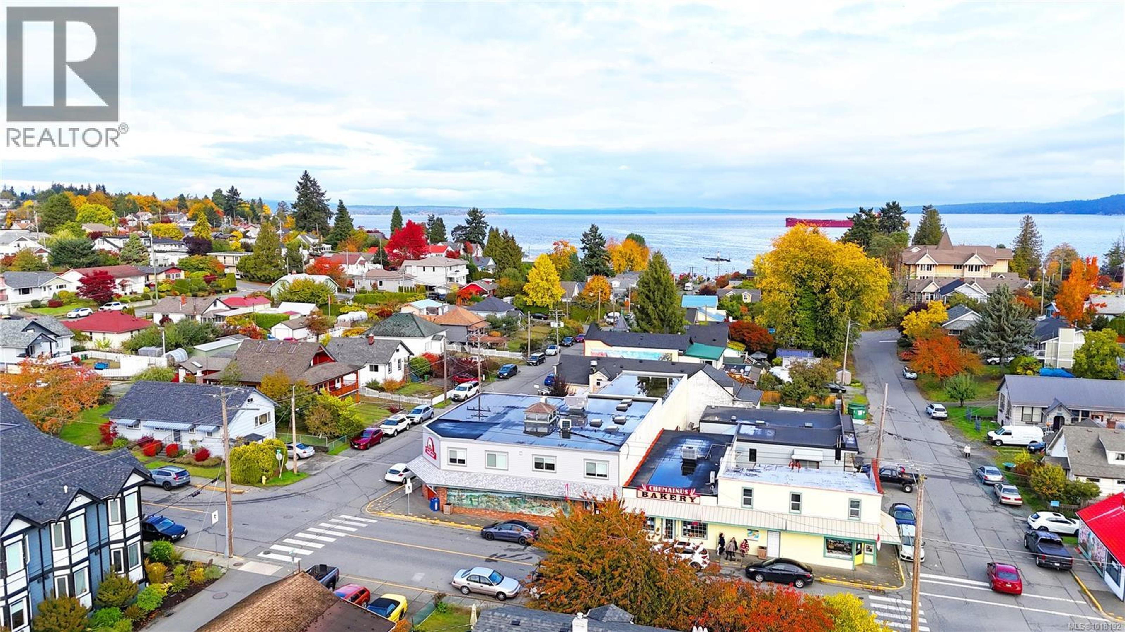 9844 Croft St, Chemainus - Exteriors - Full Complex View - Photo 4