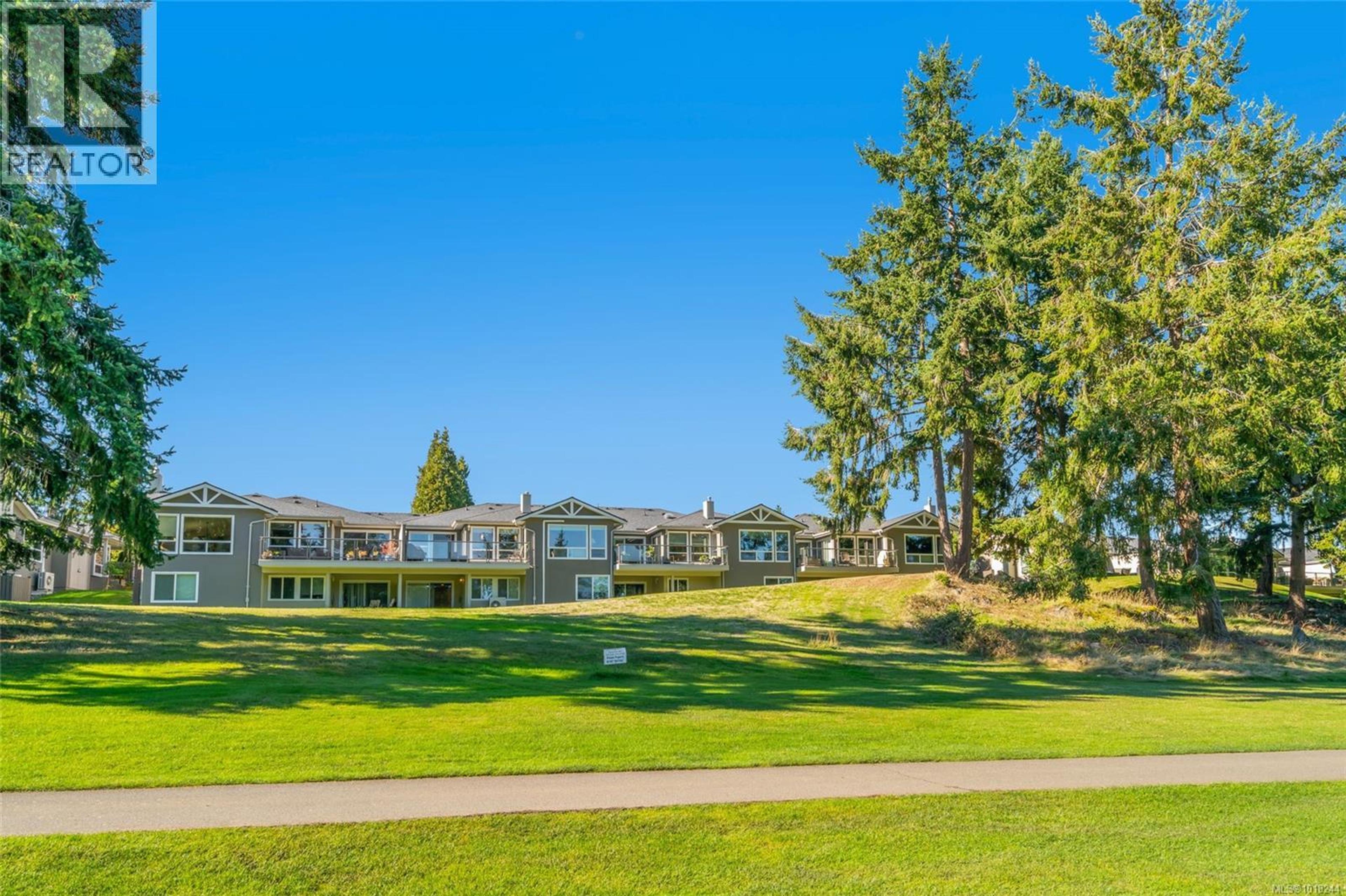 2655 Andover Rd, Nanoose Bay - Exteriors - Full Complex View - Photo 1