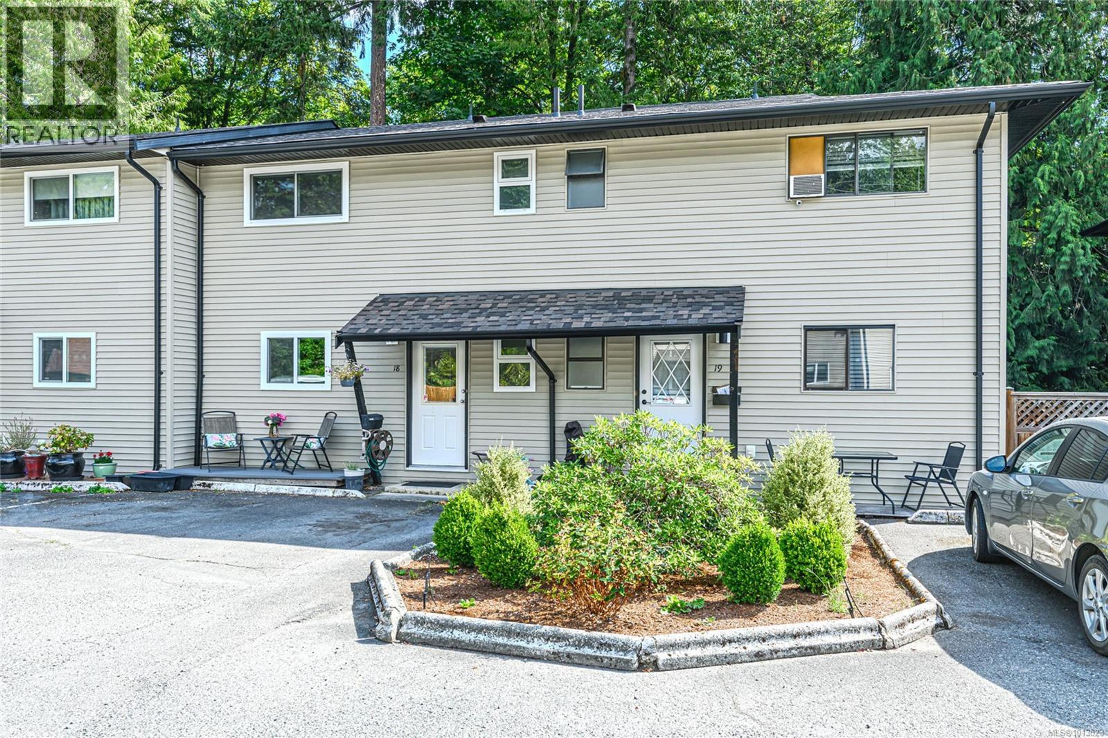 3025 Cowichan Lake Rd, Duncan - Exteriors - Photo 2