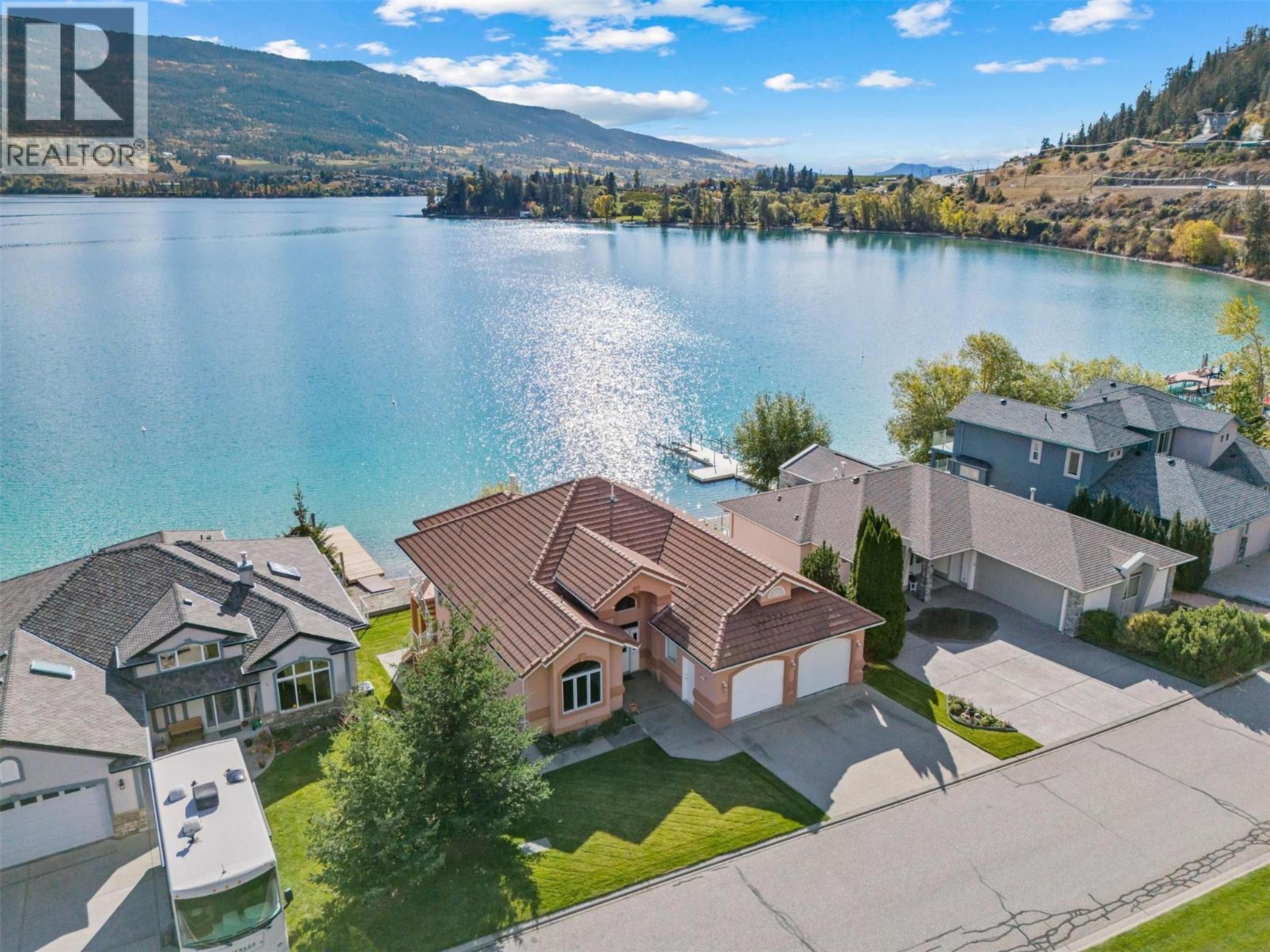 17211 Thomson Road, Lake Country - Exteriors - Drone/Aerial View - Photo 8