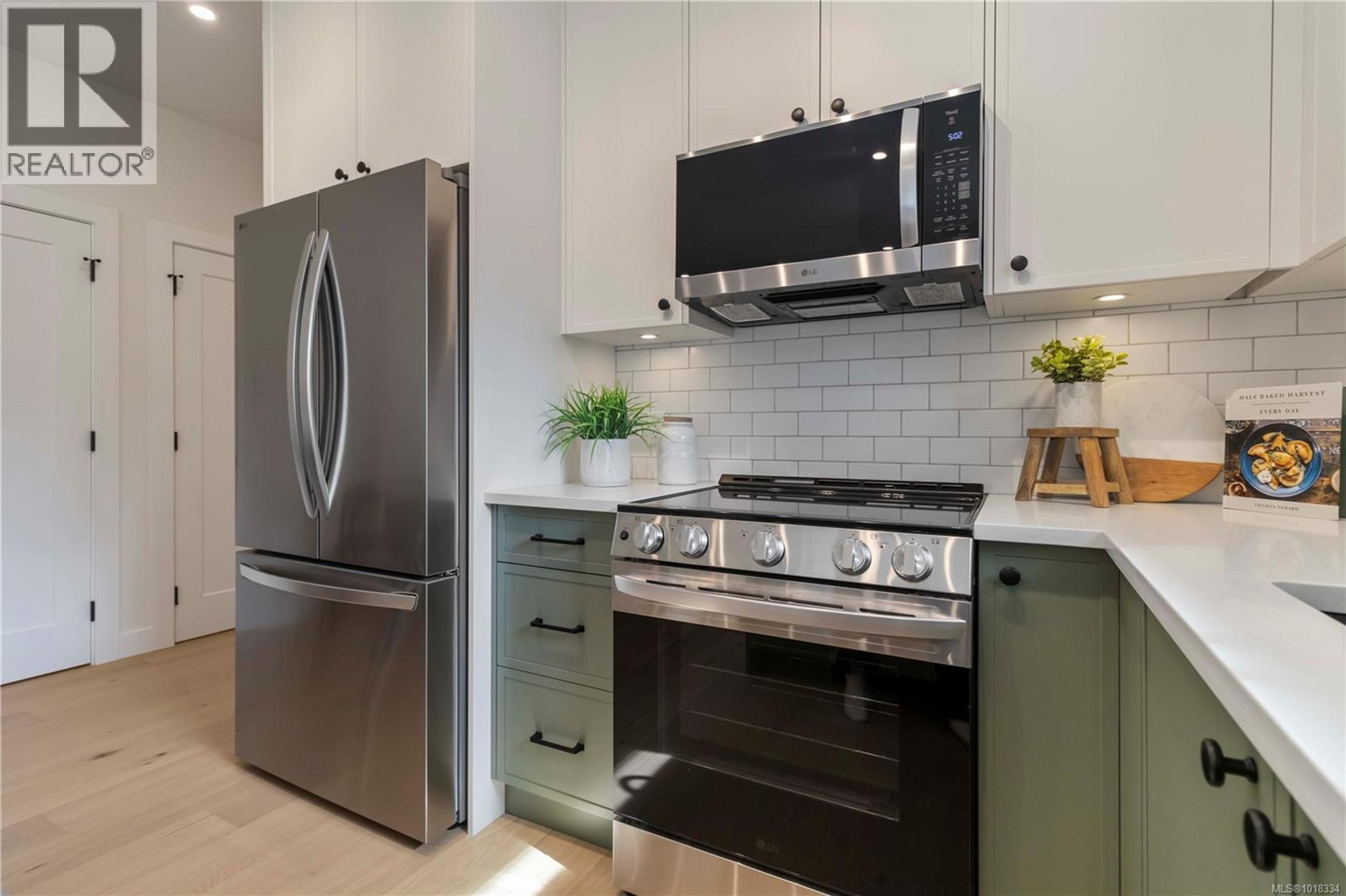 #1 633 BELTON AVE - Main Image