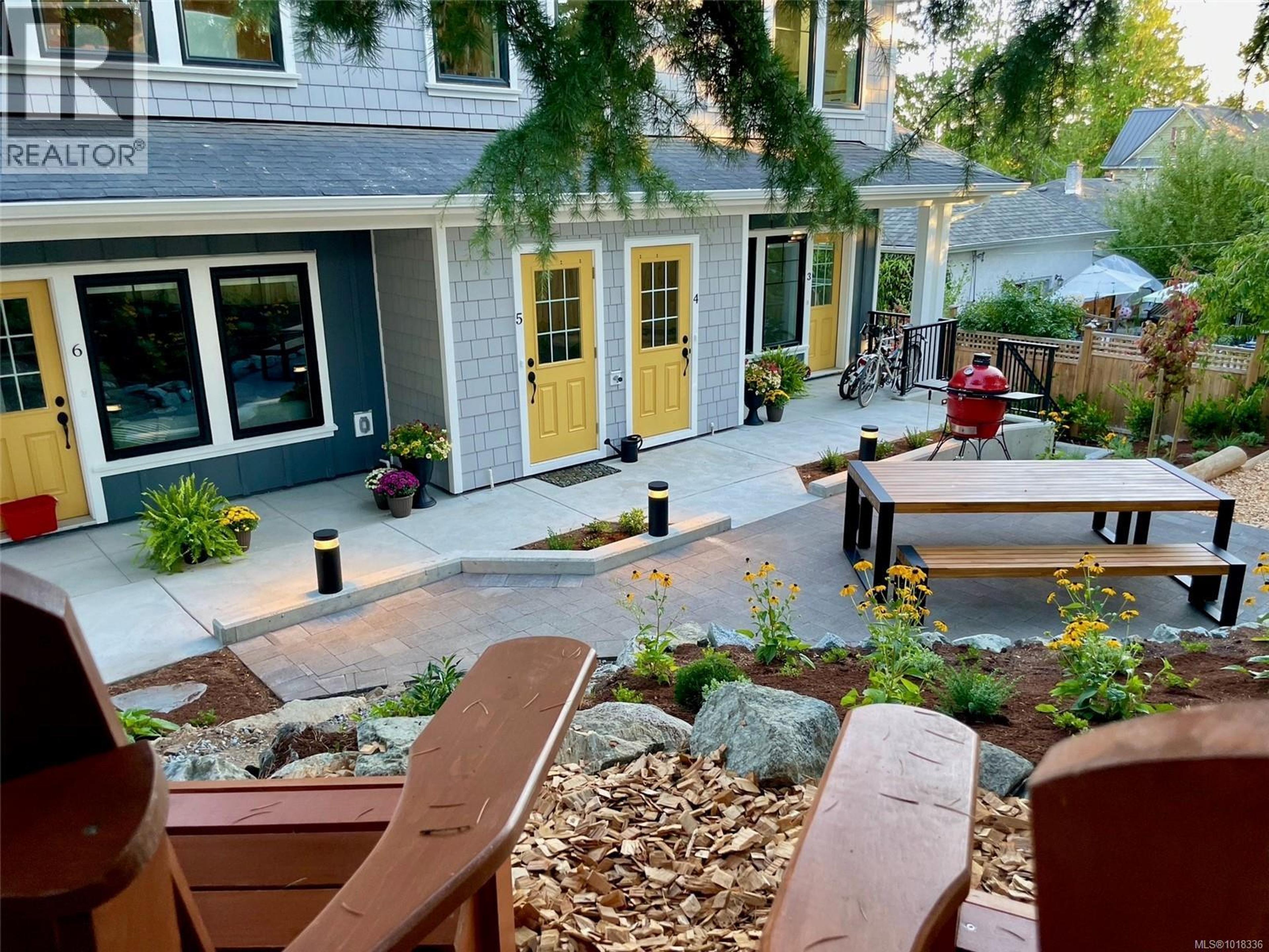 #4 633 BELTON AVE - Image 2