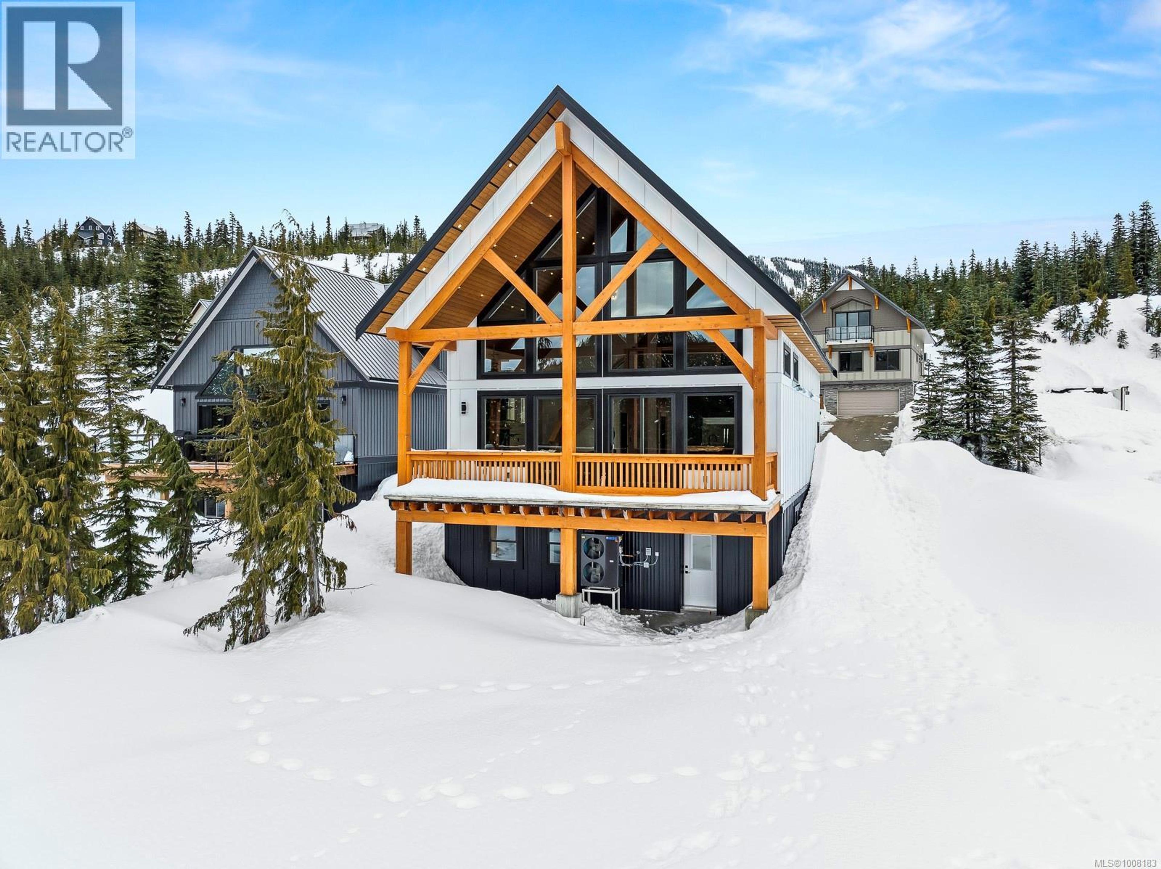 570 Arrowsmith Ridge, Courtenay - Exteriors - Drone/Aerial View - Photo 11