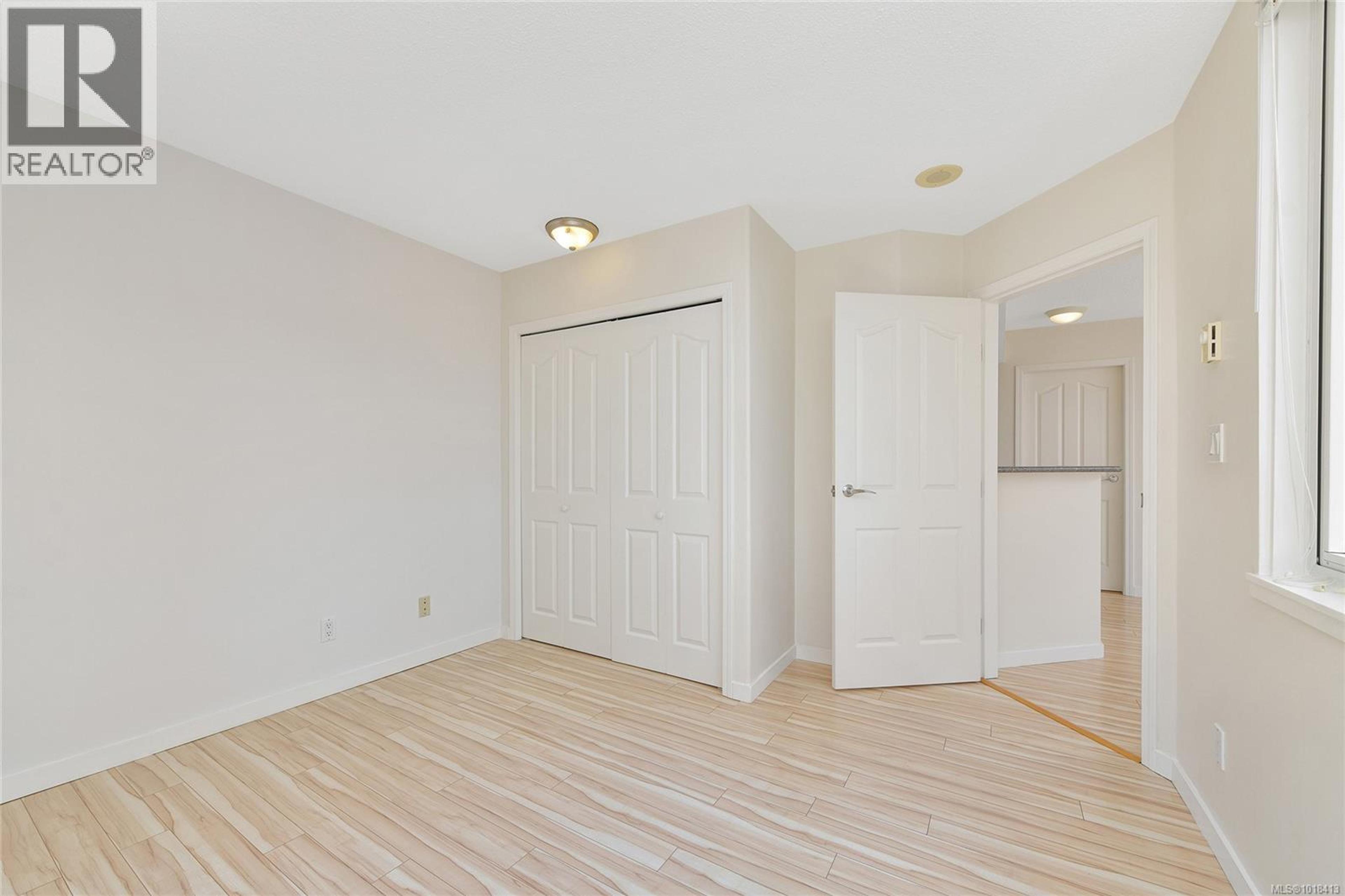 #1208 930 YATES ST - Image 2