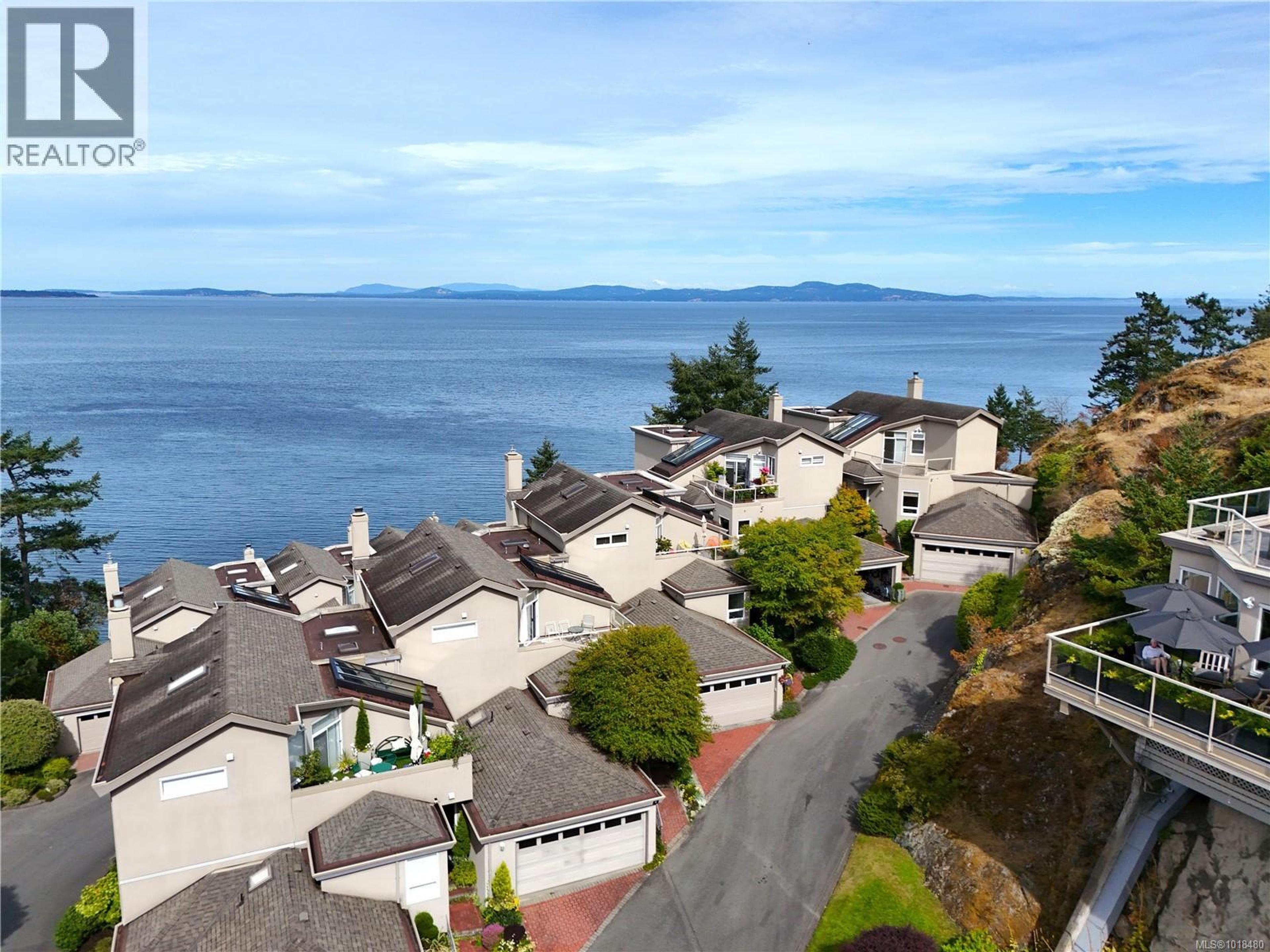 4771 Cordova Bay Rd, Saanich - Exteriors - Full Complex View, Drone/Aerial View - Photo 5