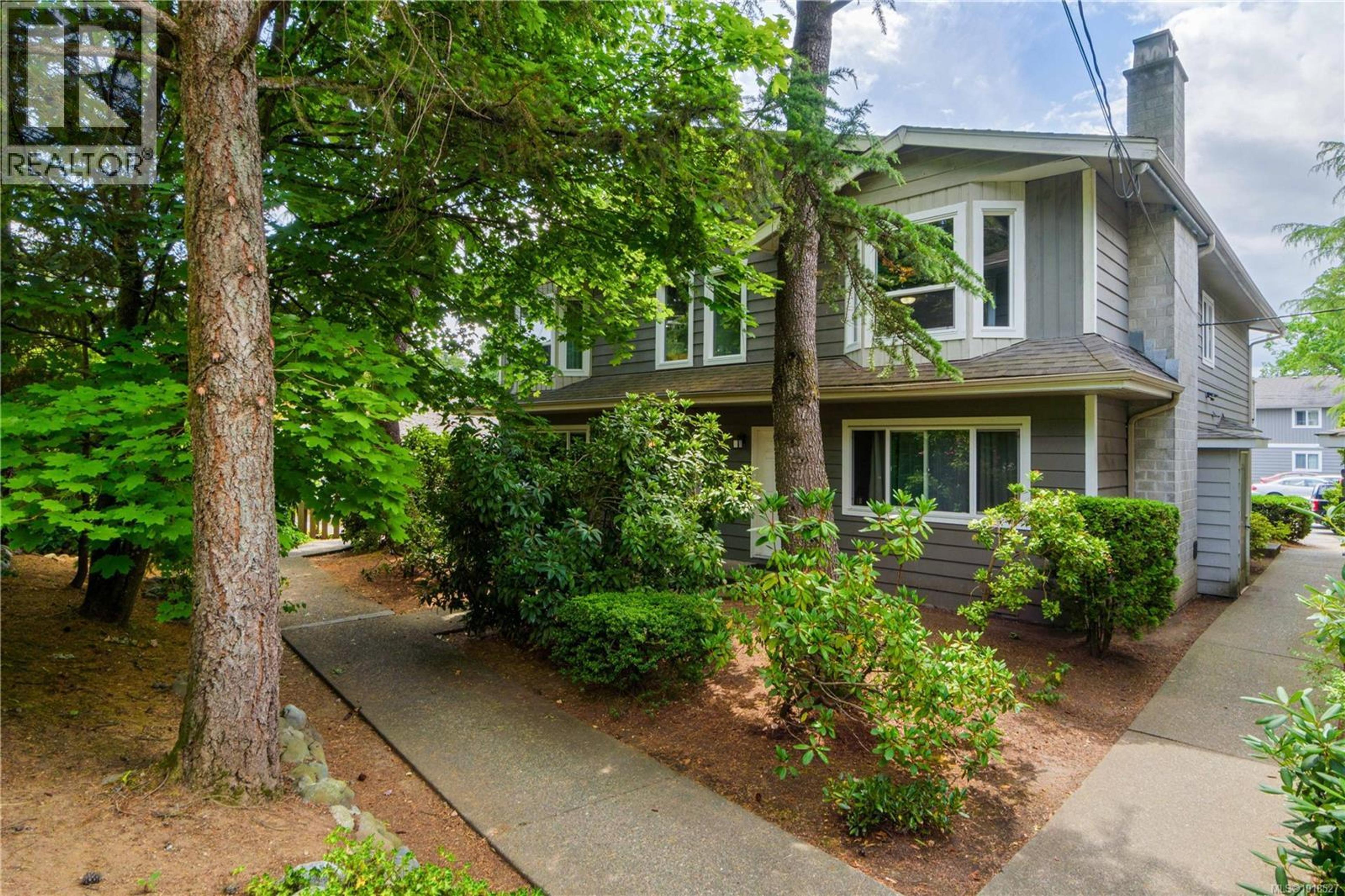 211 Buttertubs Pl, Nanaimo - Exteriors - Photo 1