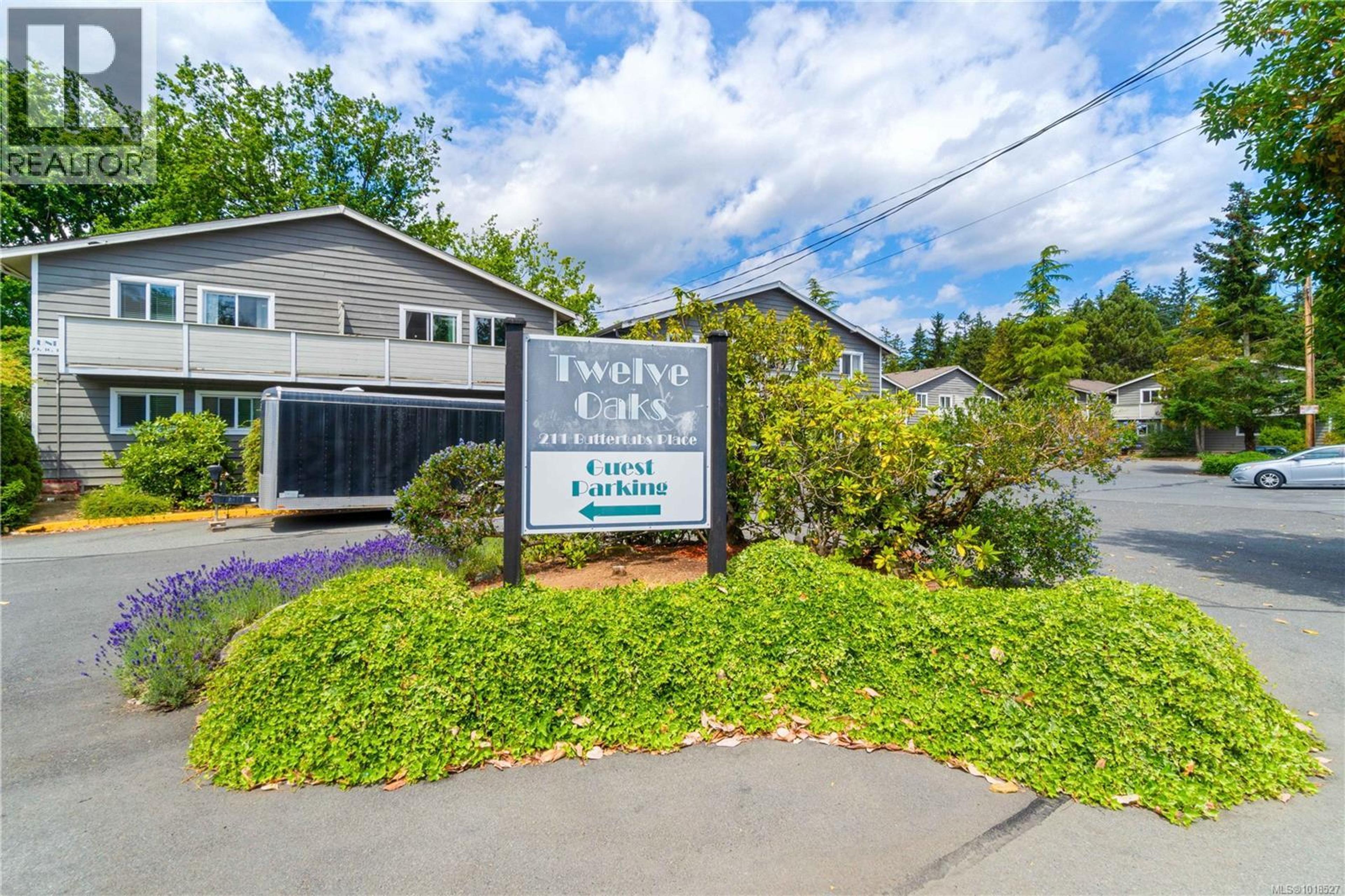 211 Buttertubs Pl, Nanaimo - Exteriors - Full Complex View - Photo 2