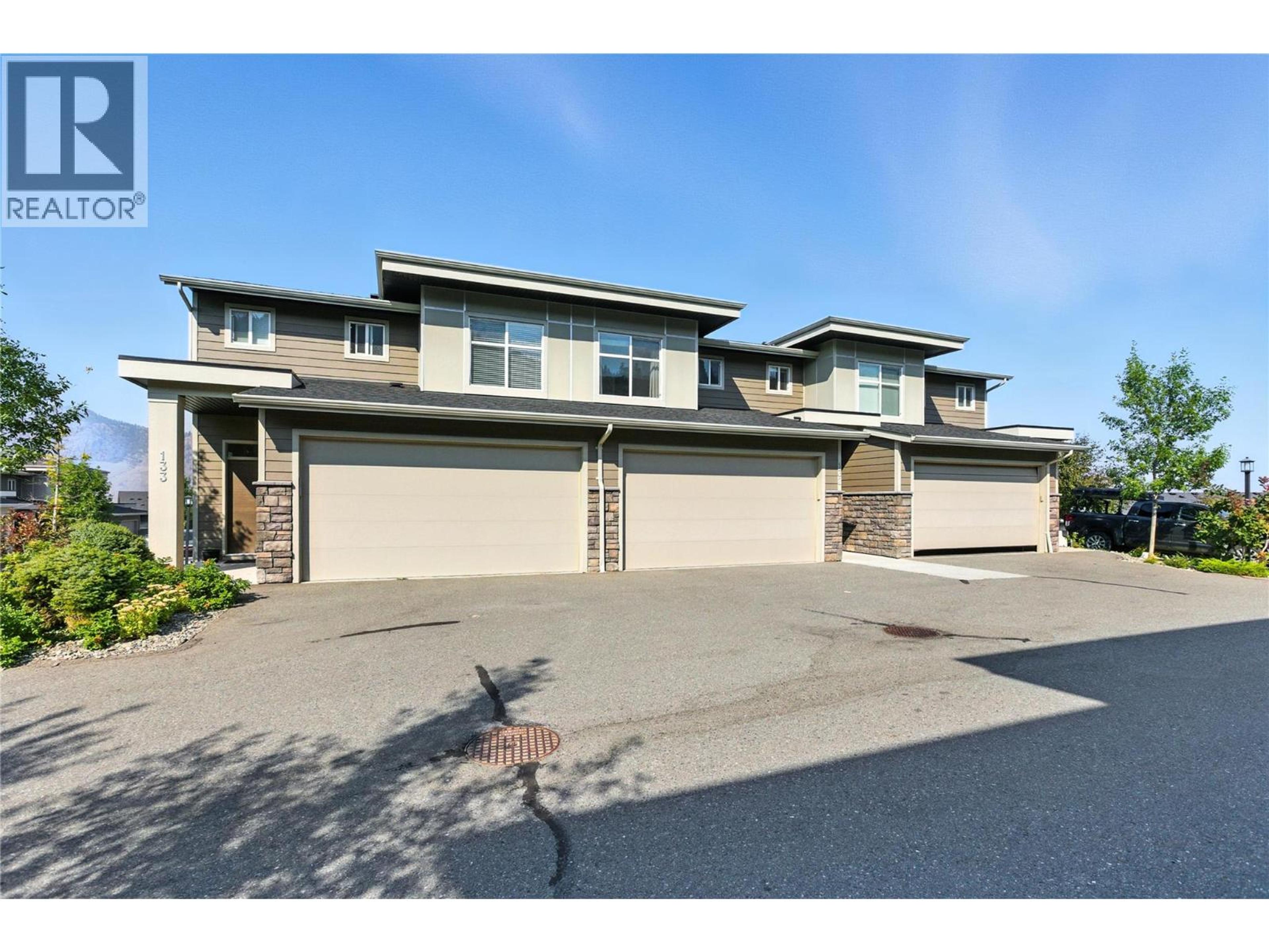 1993 Qu'Appelle Boulevard, Kamloops - Exteriors - Full Complex View - Photo 5