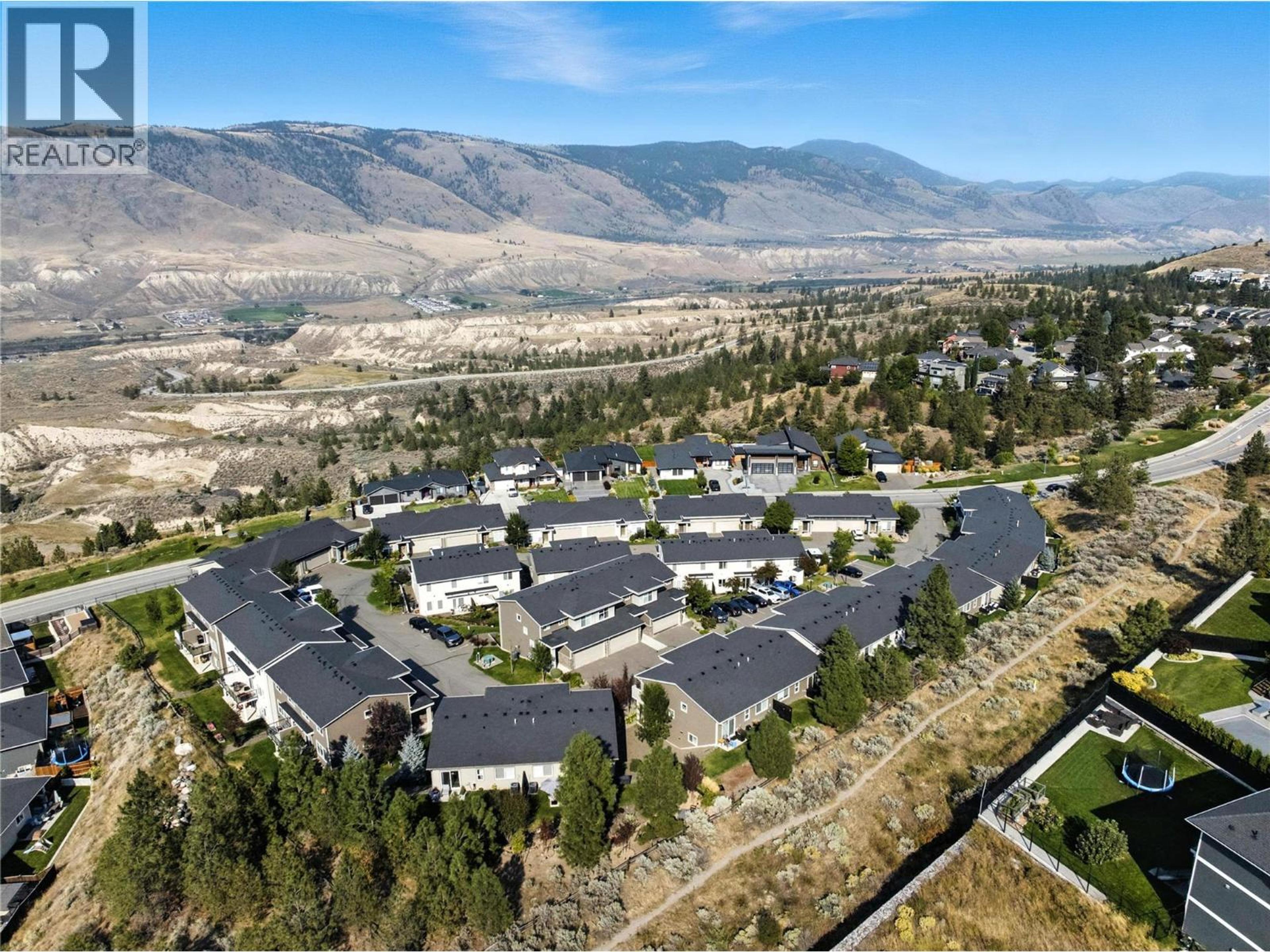 1993 Qu'Appelle Boulevard, Kamloops - Exteriors - Full Complex View, Drone/Aerial View - Photo 10